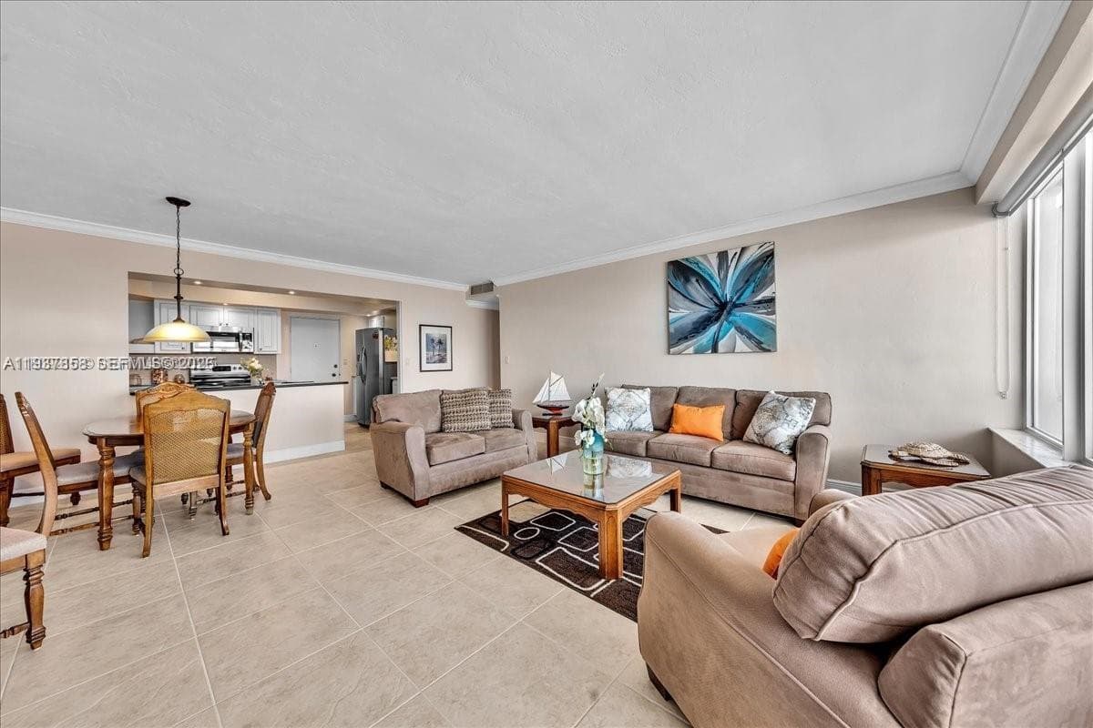 3111 Ocean Dr 904 photo 12