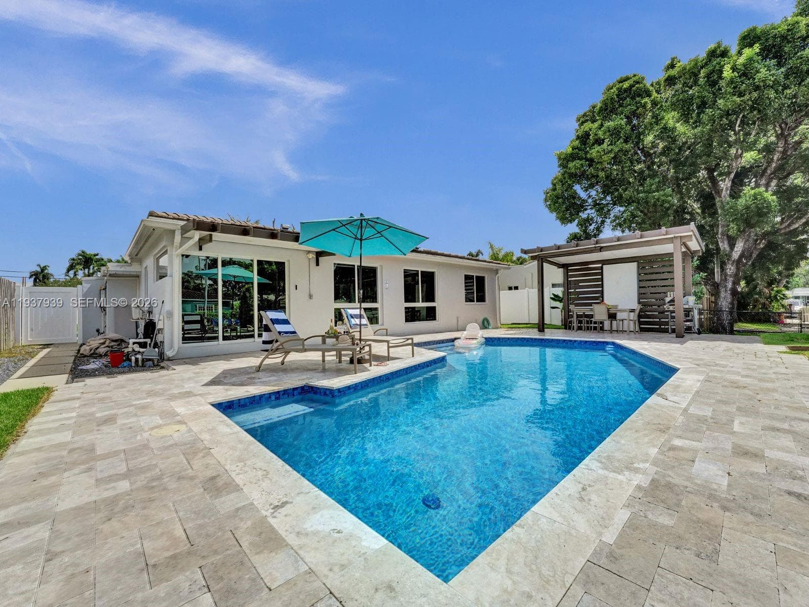 1108 Tangelo Isle photo 9
