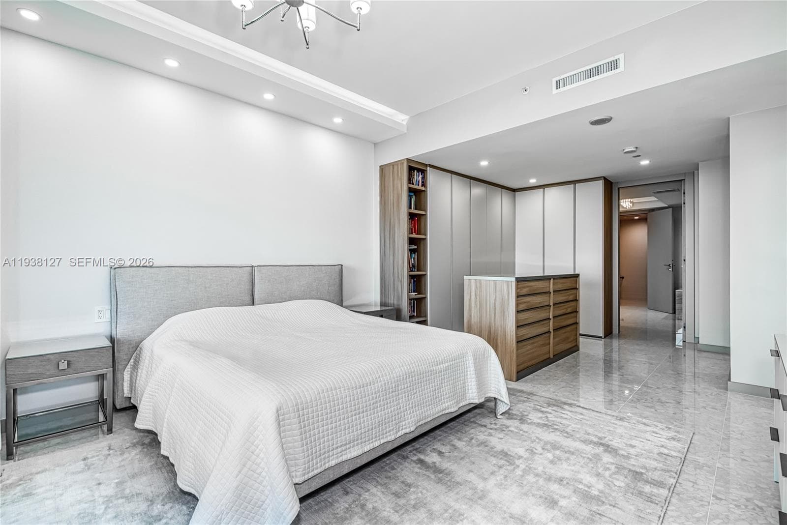 10295 Collins Ave 306 photo 16