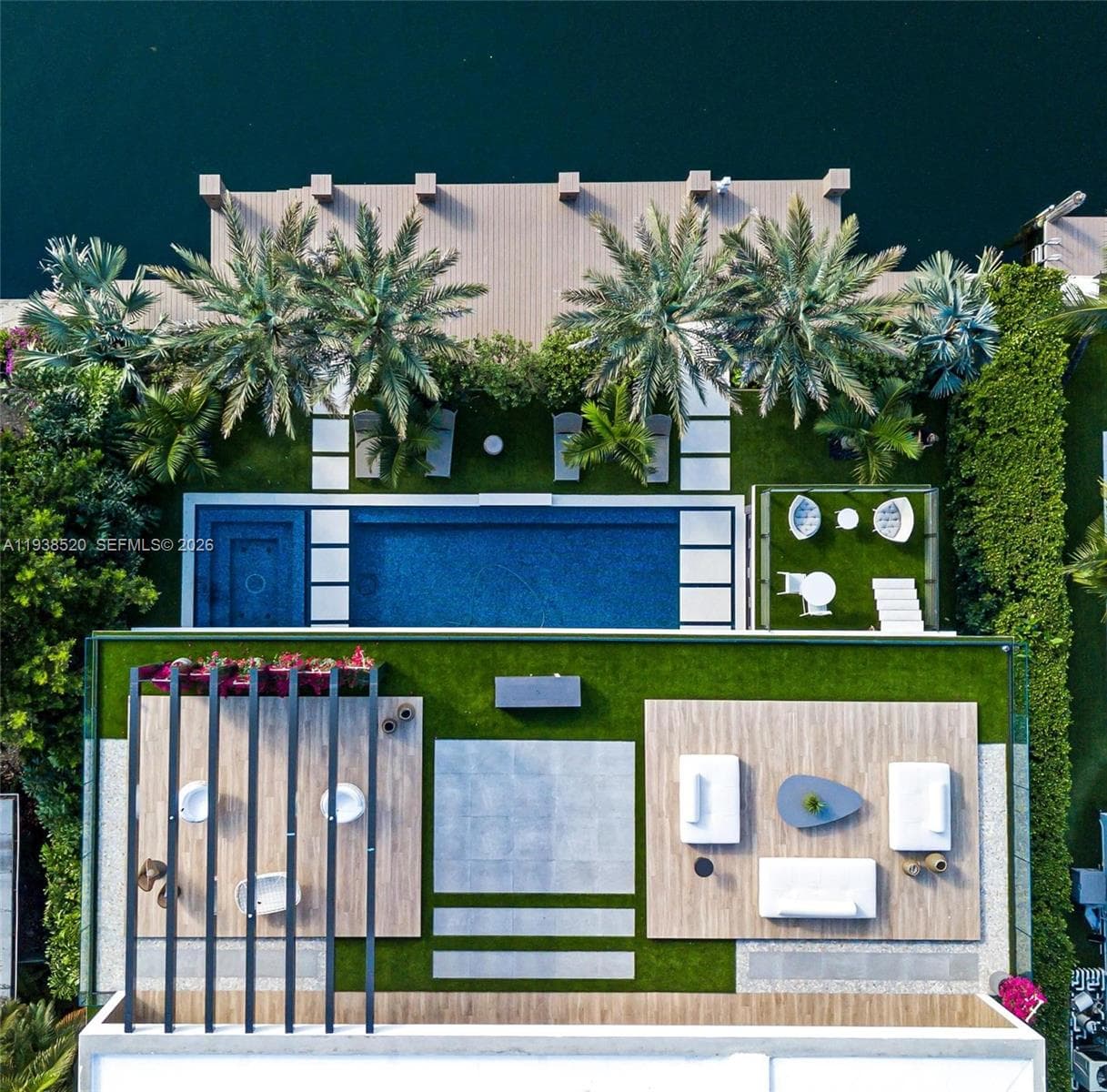 13000 Bayshore Dr 3
