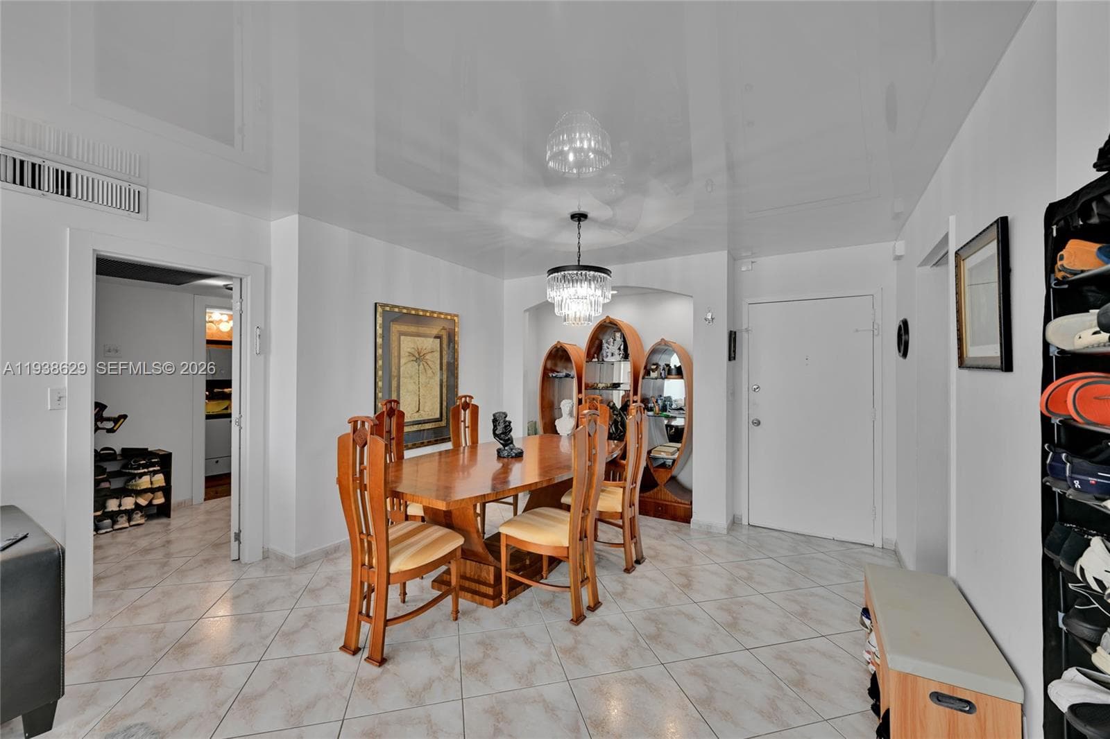 2030 Ocean Dr 2018 photo 16