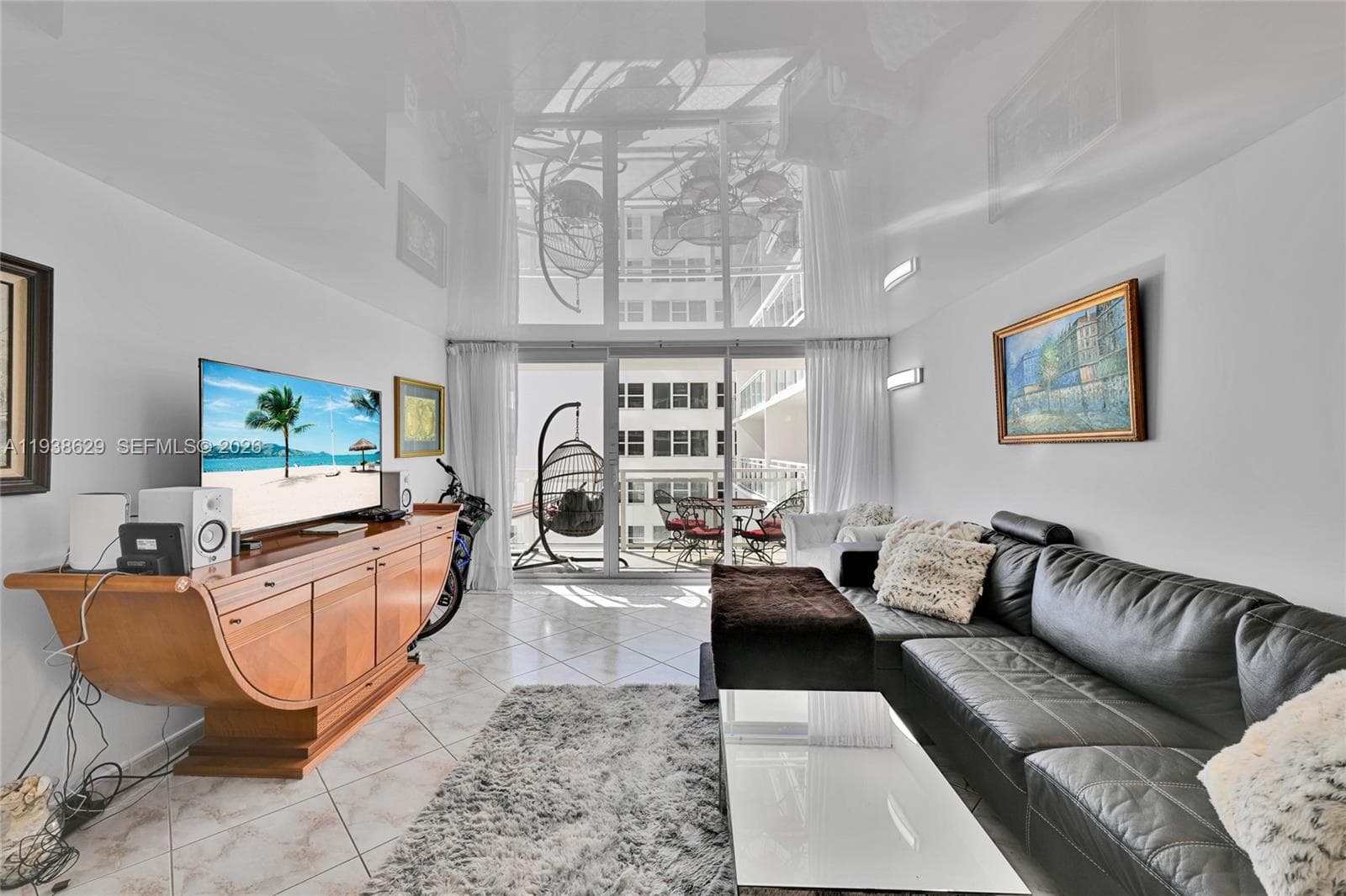 2030 Ocean Dr 2018 photo 10
