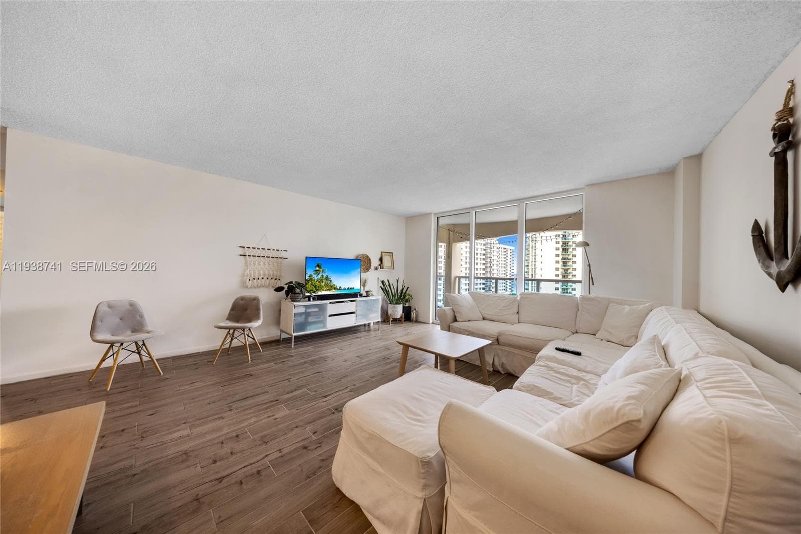 3800 S Ocean Dr 817 photo 7