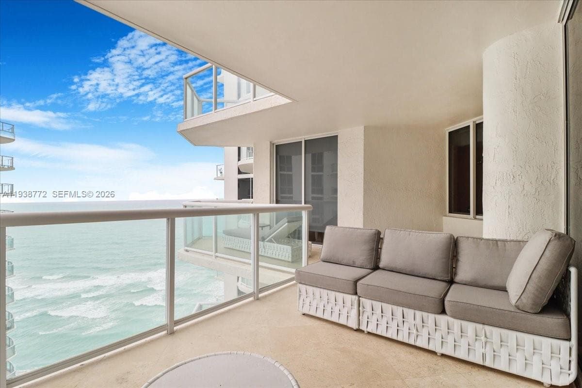18671 Collins Ave 2404 photo 19