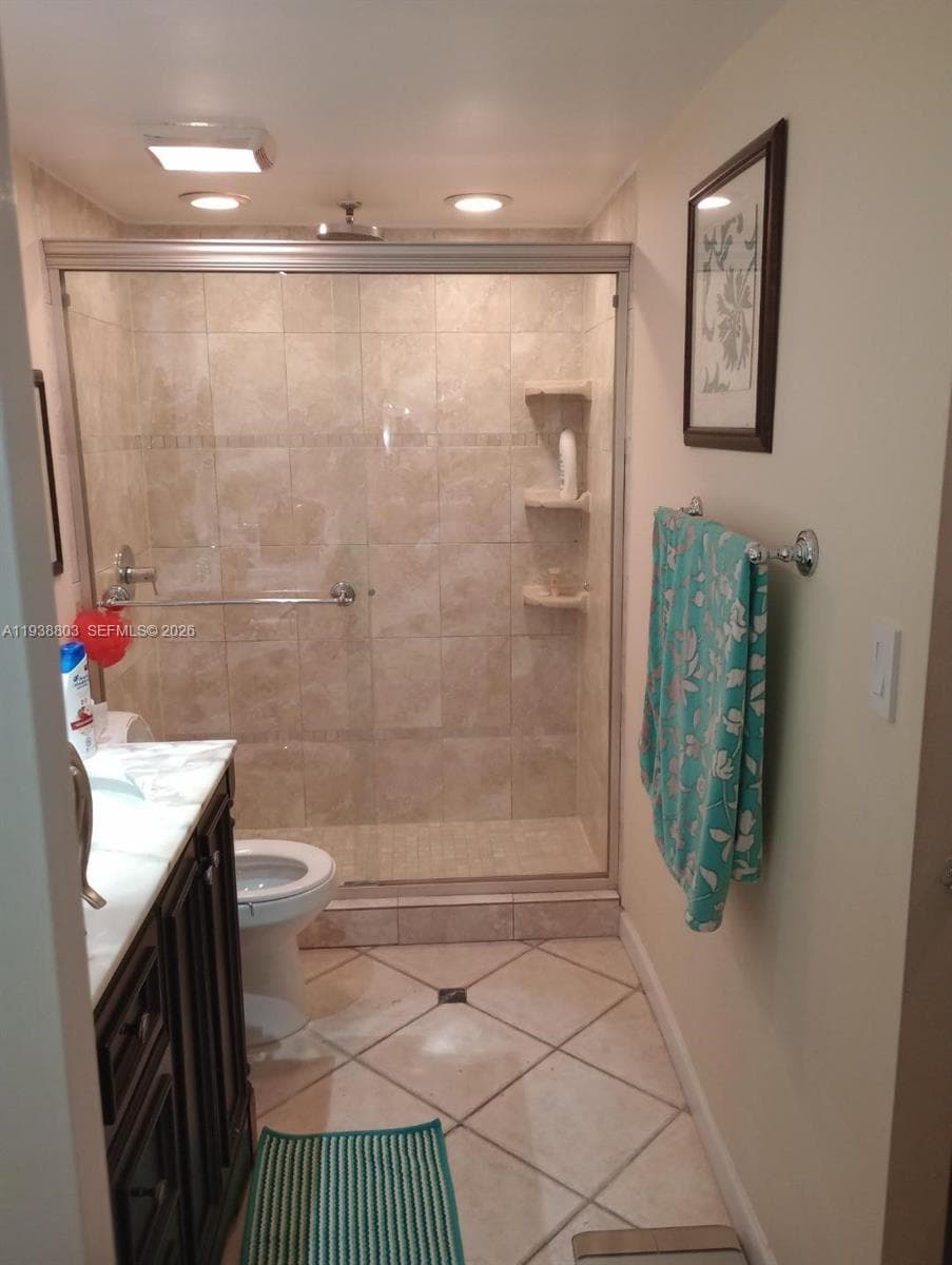 6830 Indian Creek Dr 5B photo 10