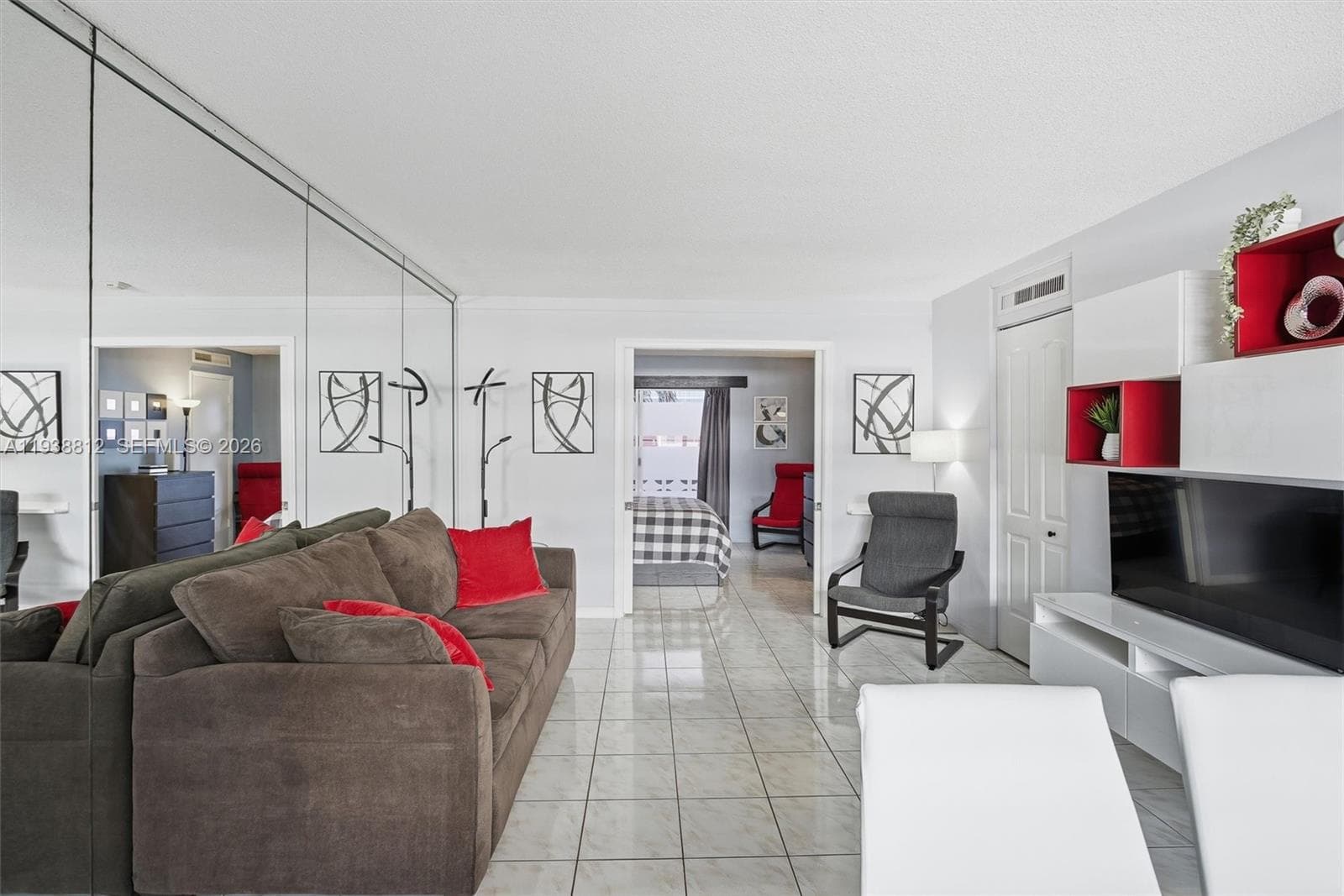 3133 Ocean Dr 218 photo 11