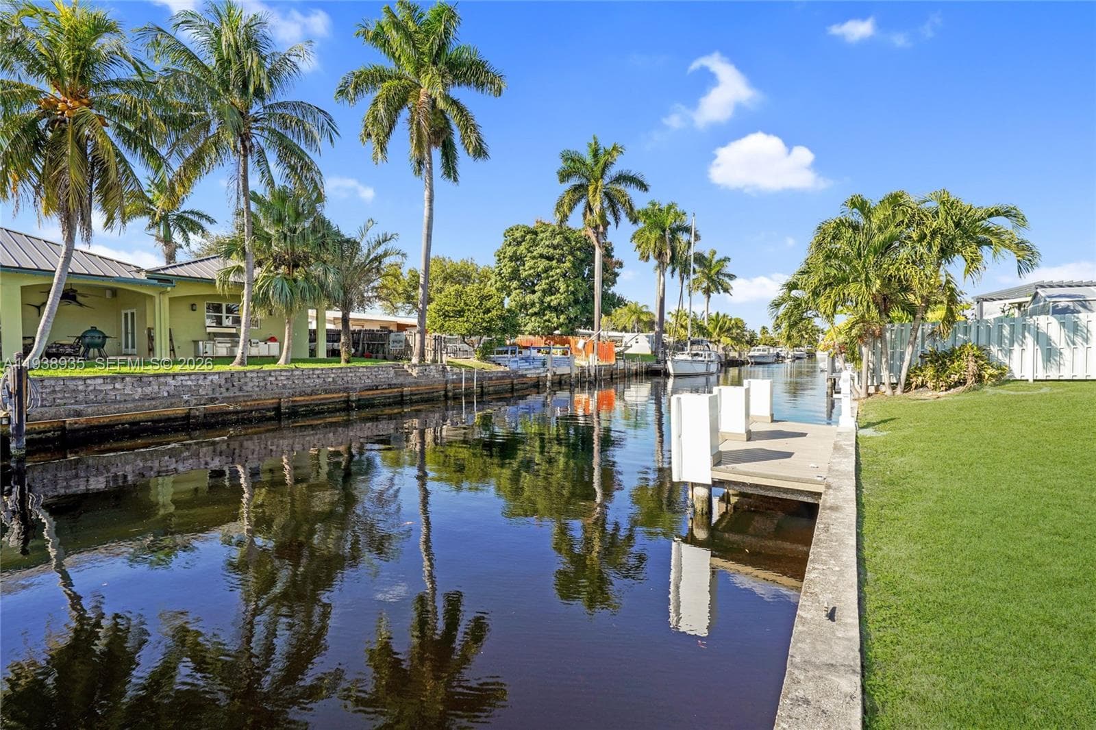 2649 Key Largo Ln photo 10