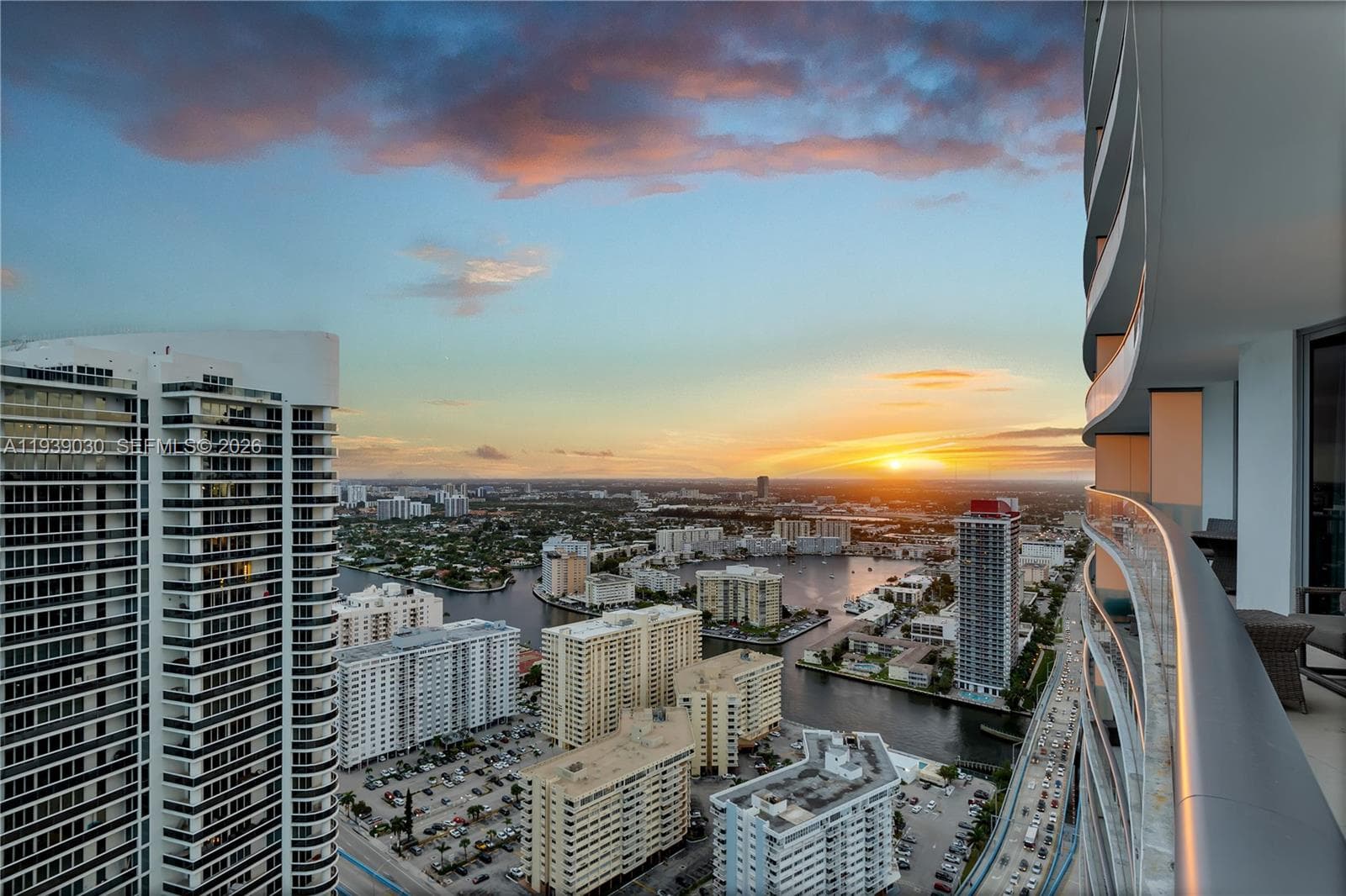 4111 Ocean Dr 3601 photo 23
