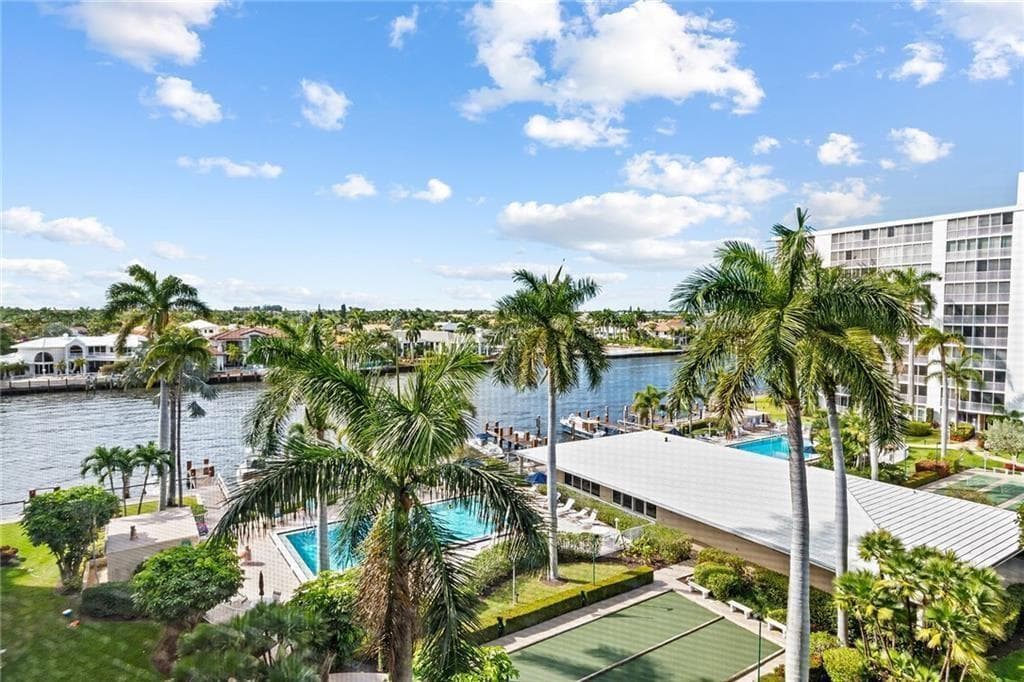 3300 S Ocean Boulevard #621c 2