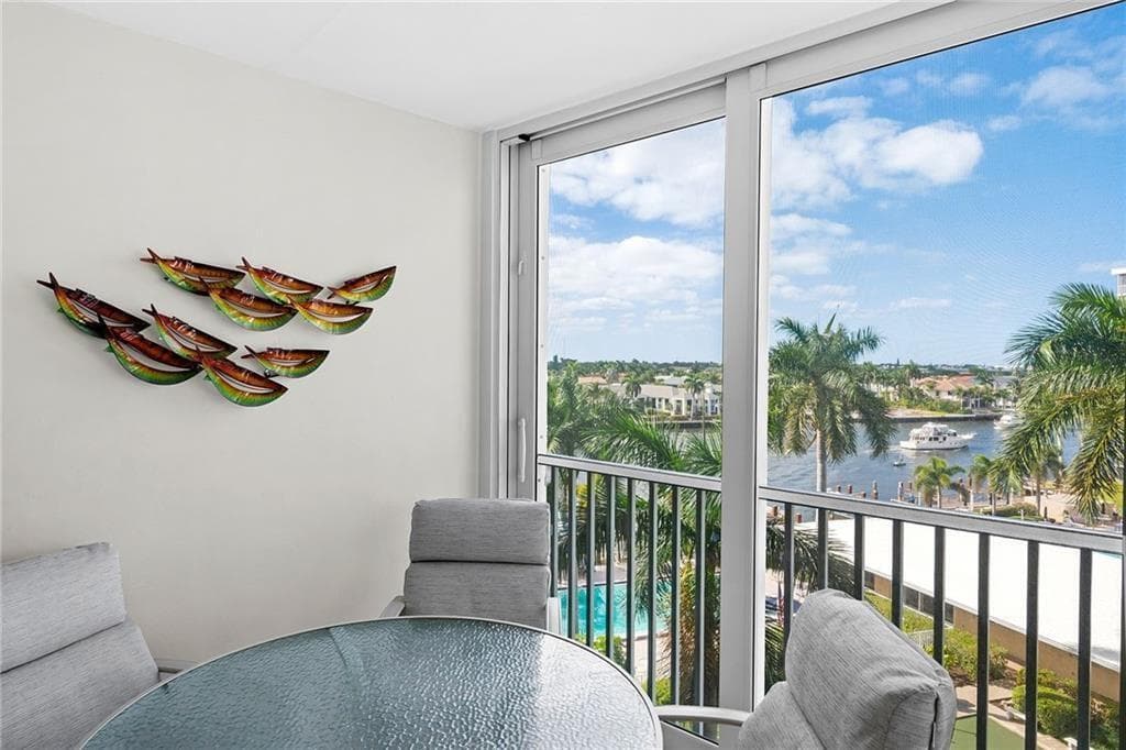 3300 S Ocean Boulevard #621c 4