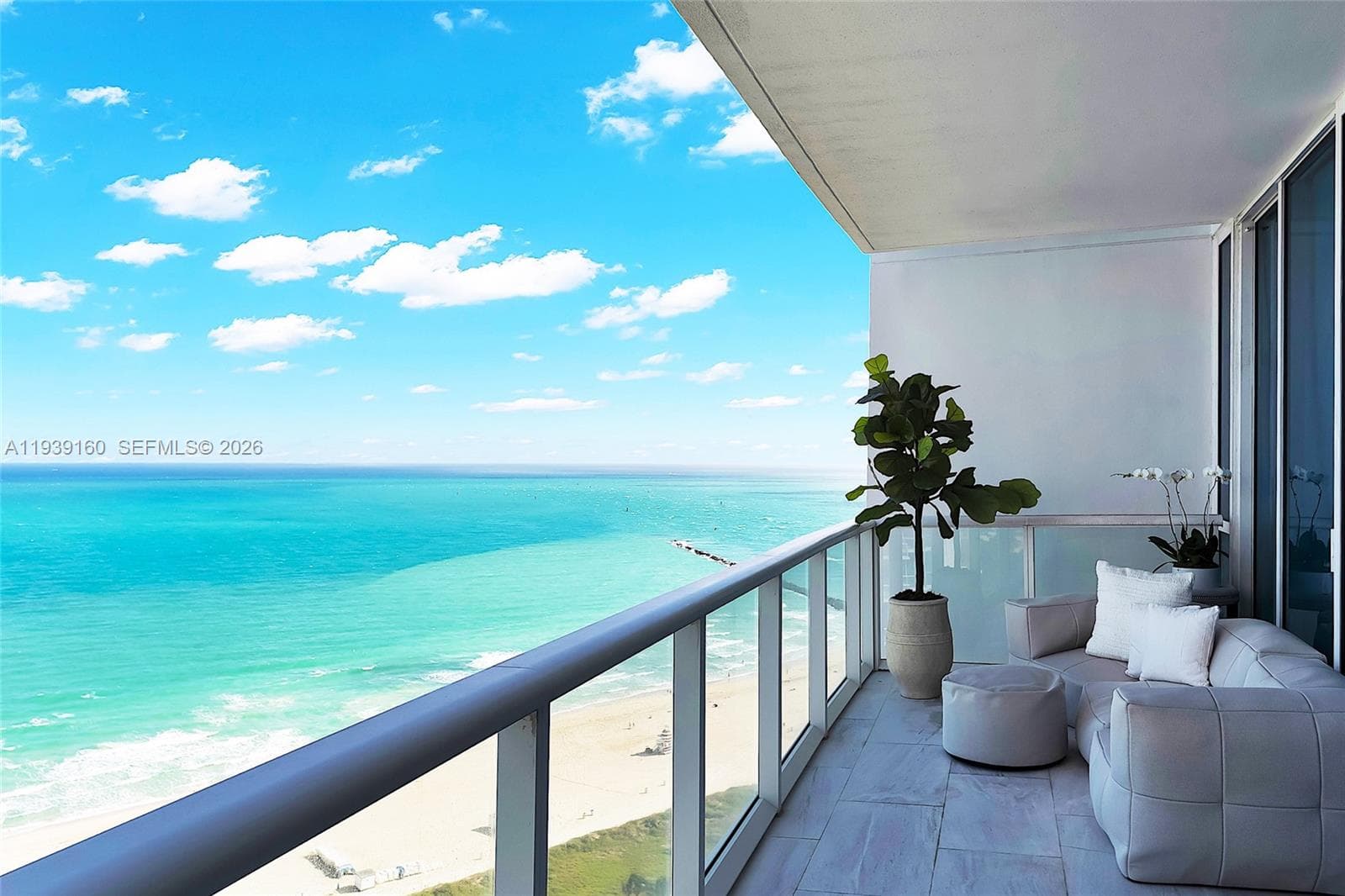 100 Pointe Dr 1