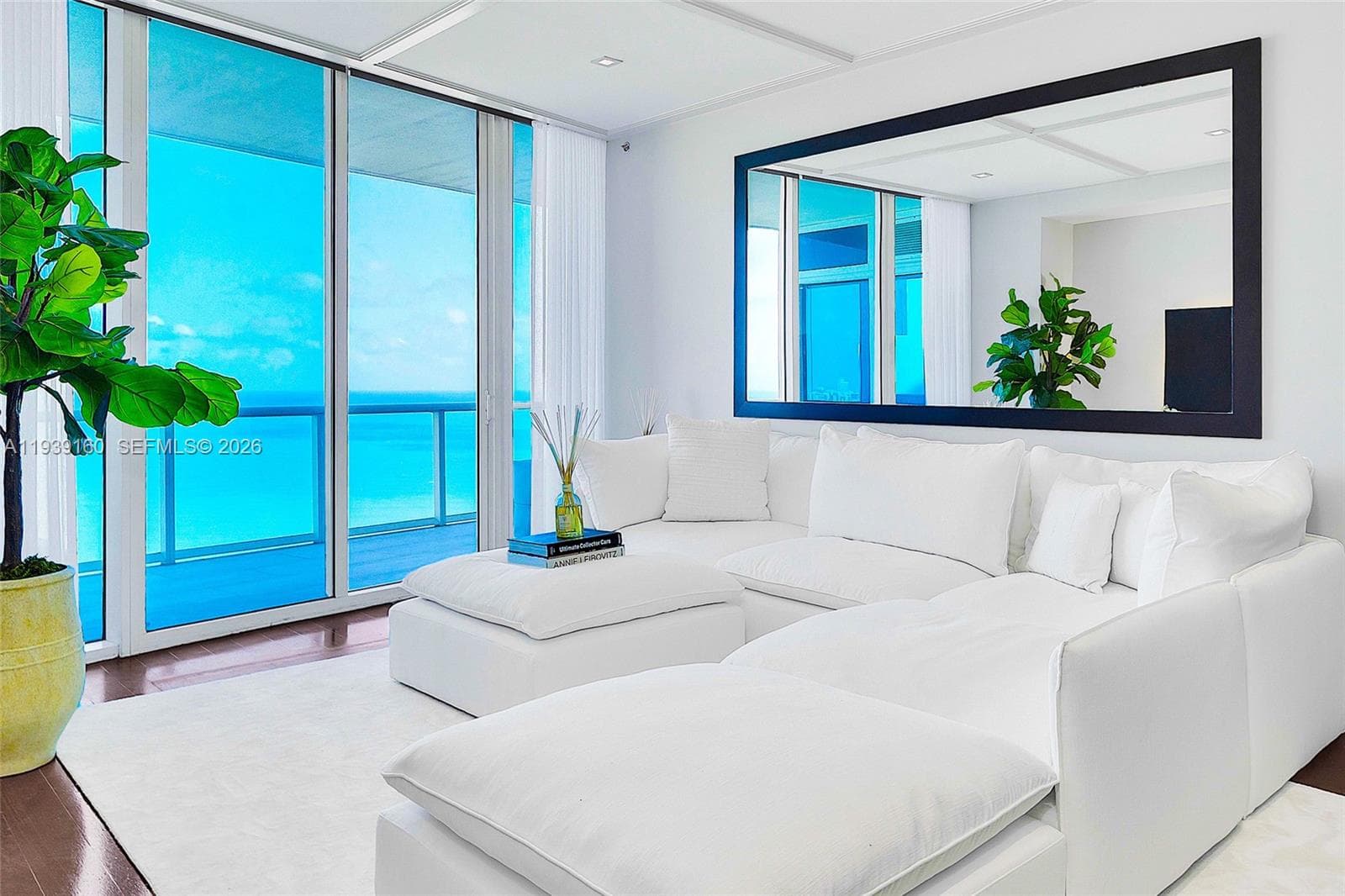 100 Pointe Dr 4