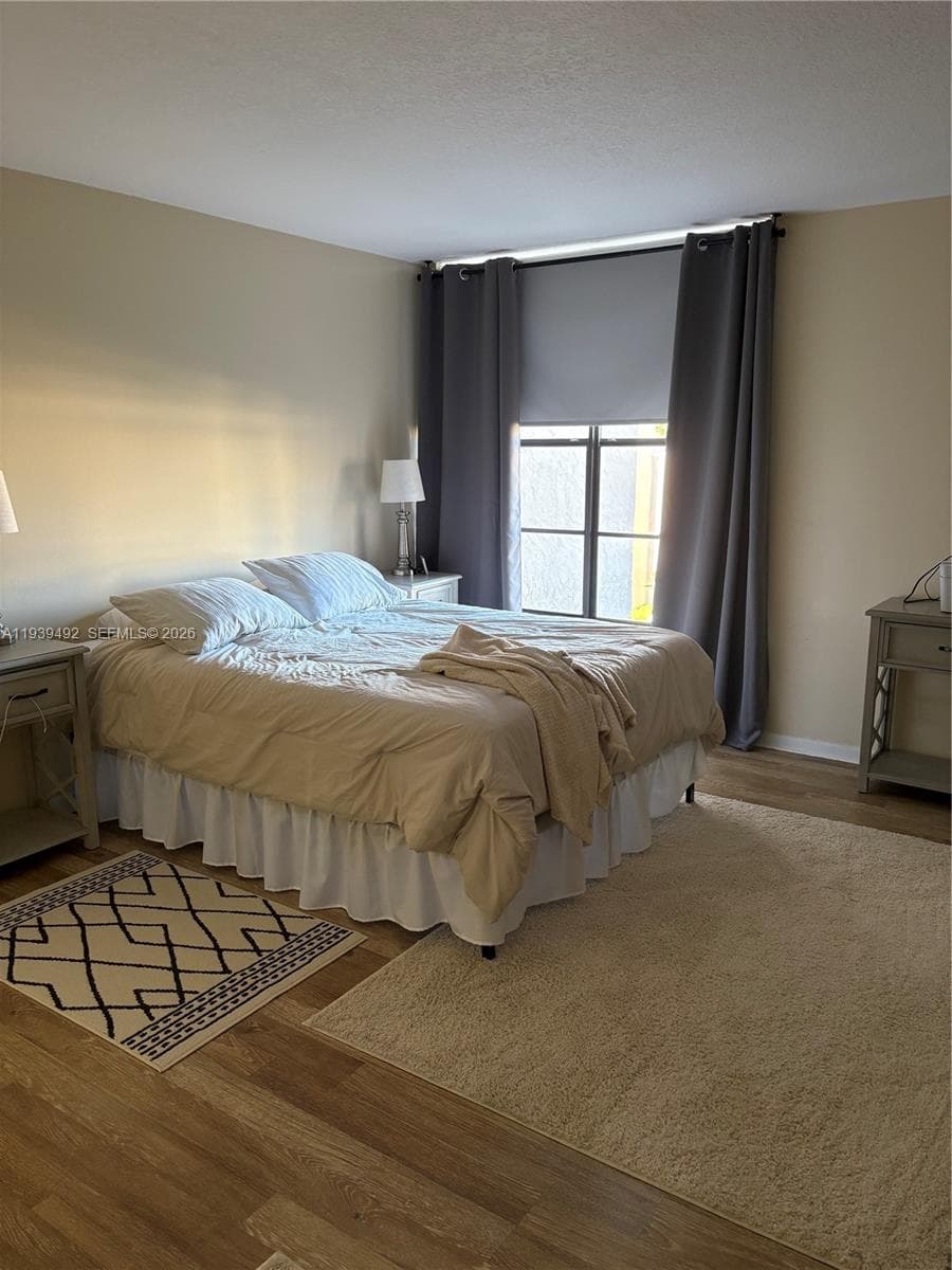 17 Royal Palm Way 5
