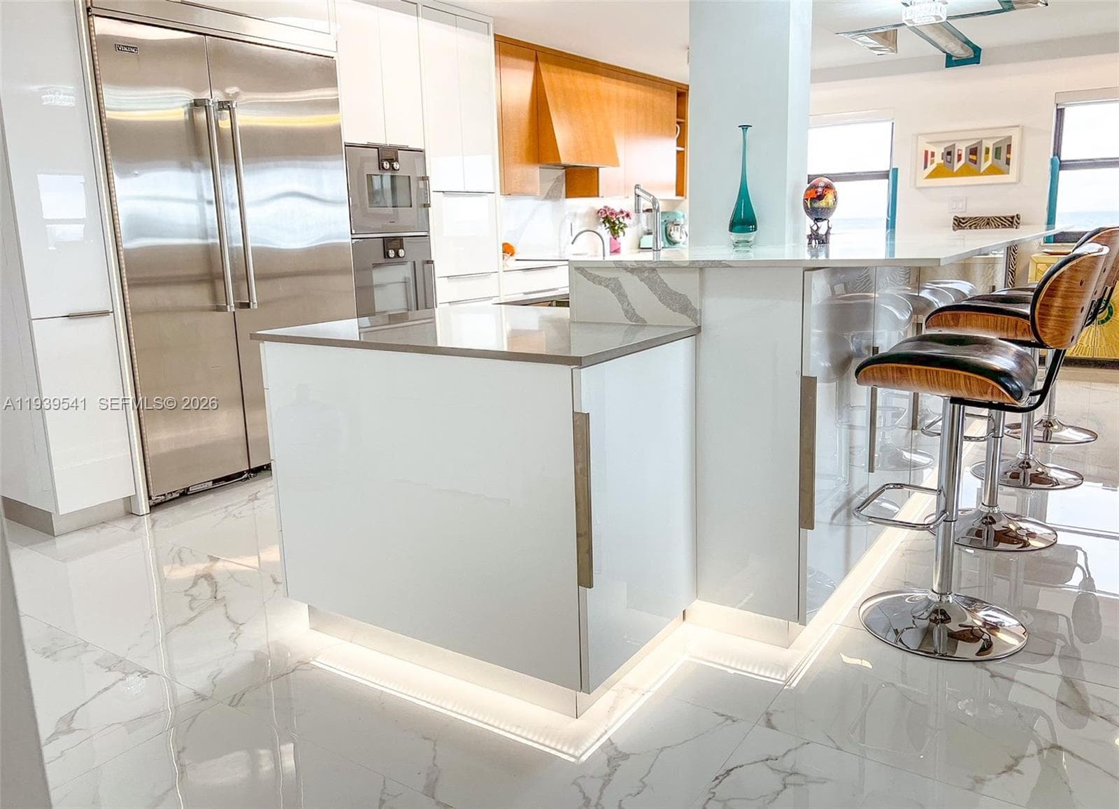 1201 Ocean Dr 3
