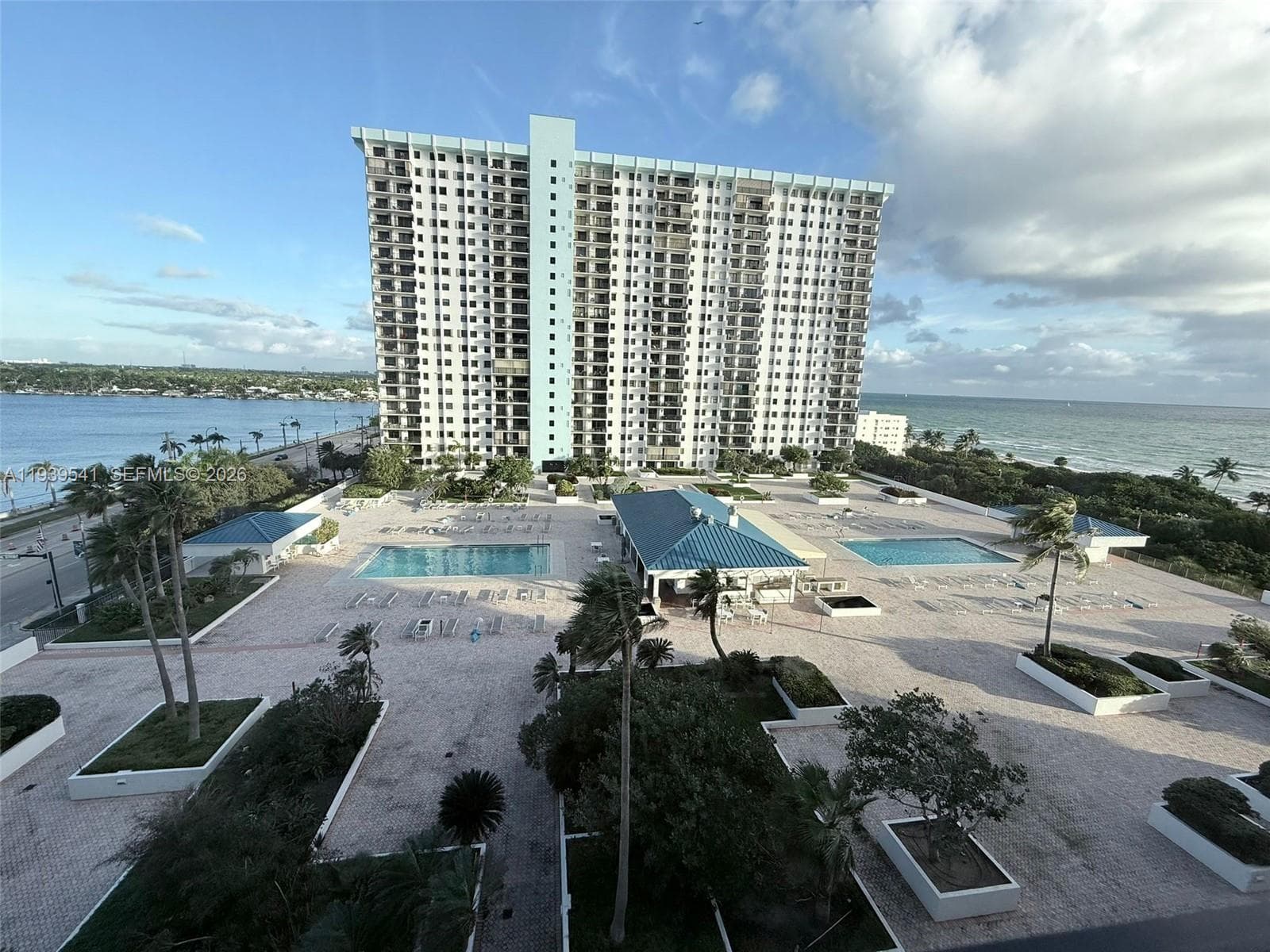 1201 Ocean Dr 602S photo 9