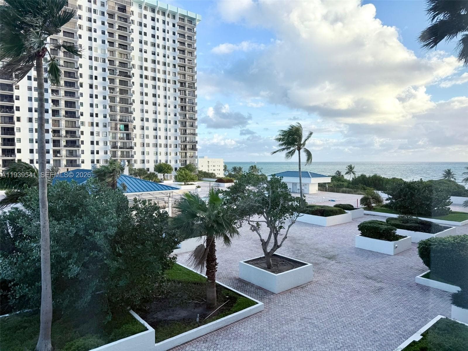 1201 Ocean Dr 602S photo 11