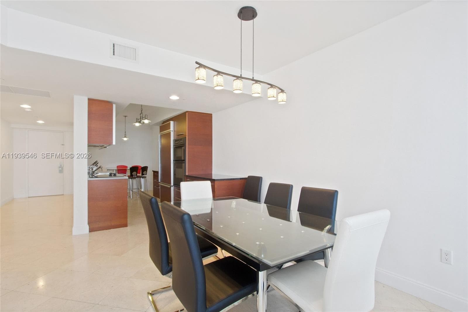 1850 OCEAN DR 1608 photo 12