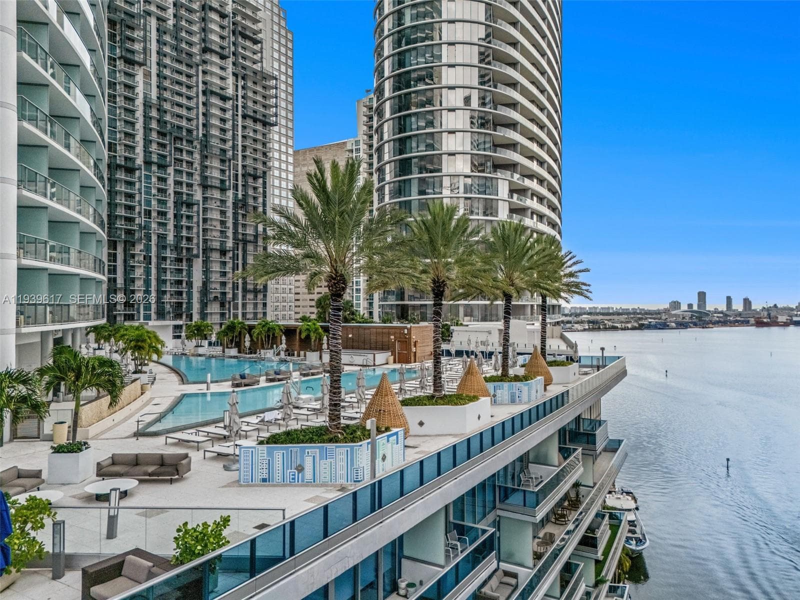 200 Biscayne Boulevard Way #4202 1