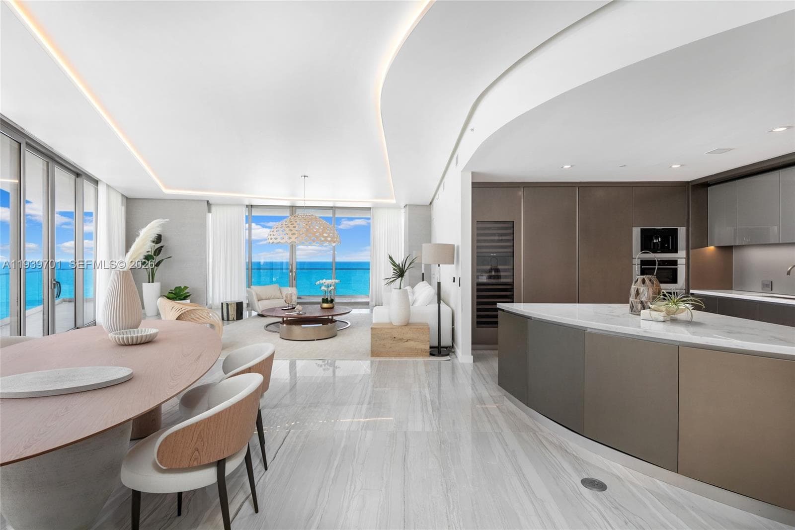 18975 Collins Ave 2