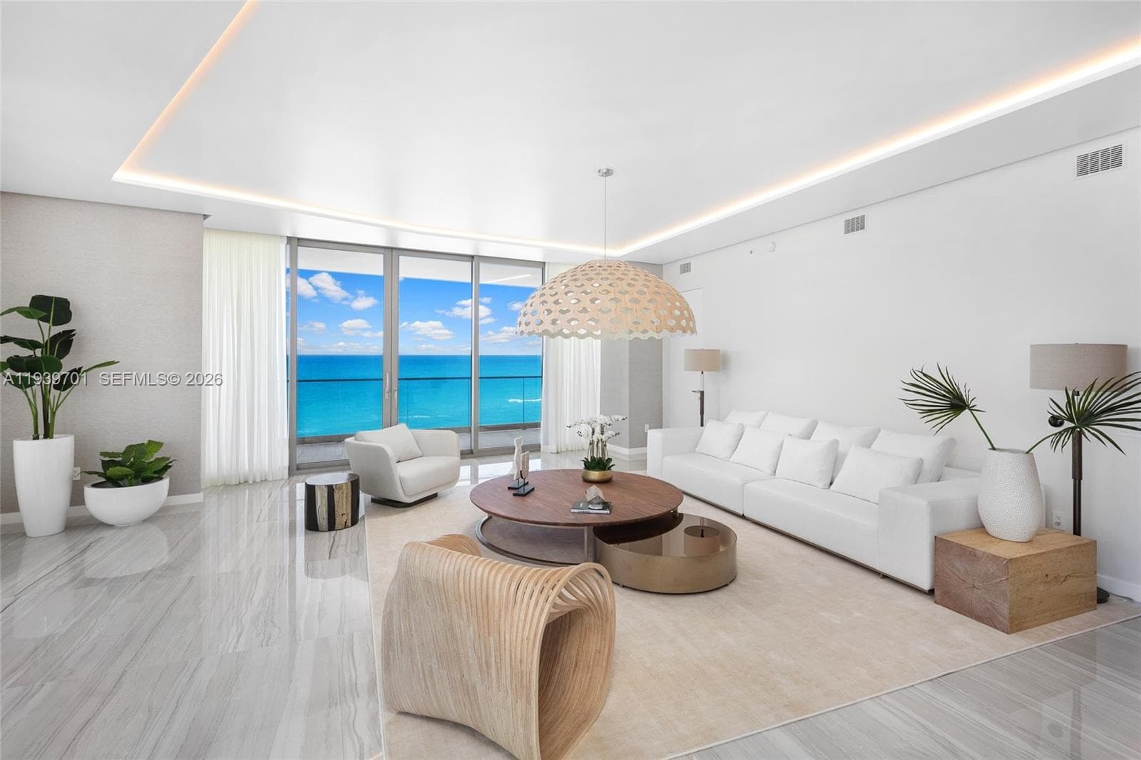 18975 Collins Ave 600 photo 6
