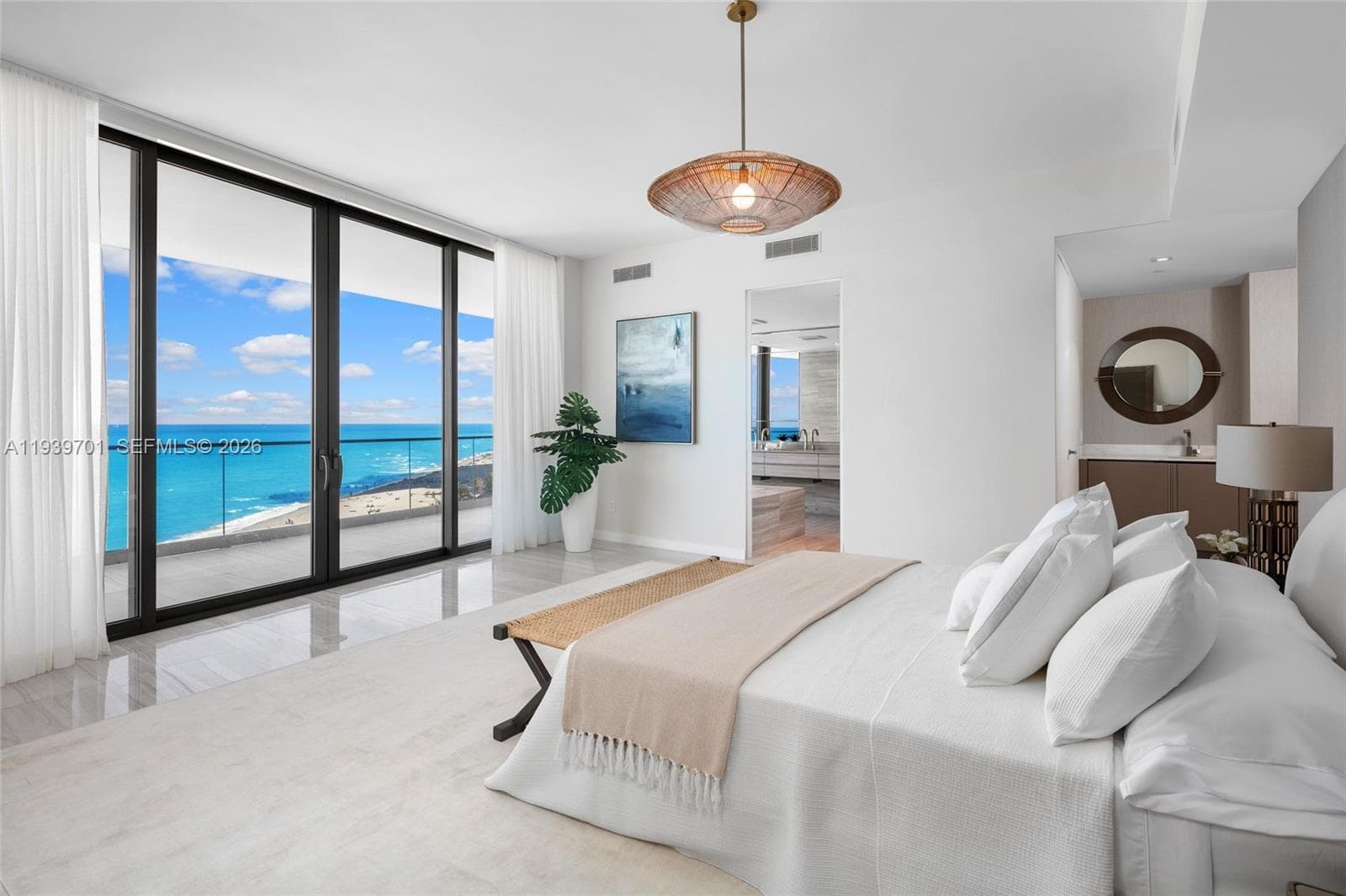 18975 Collins Ave 600 photo 11