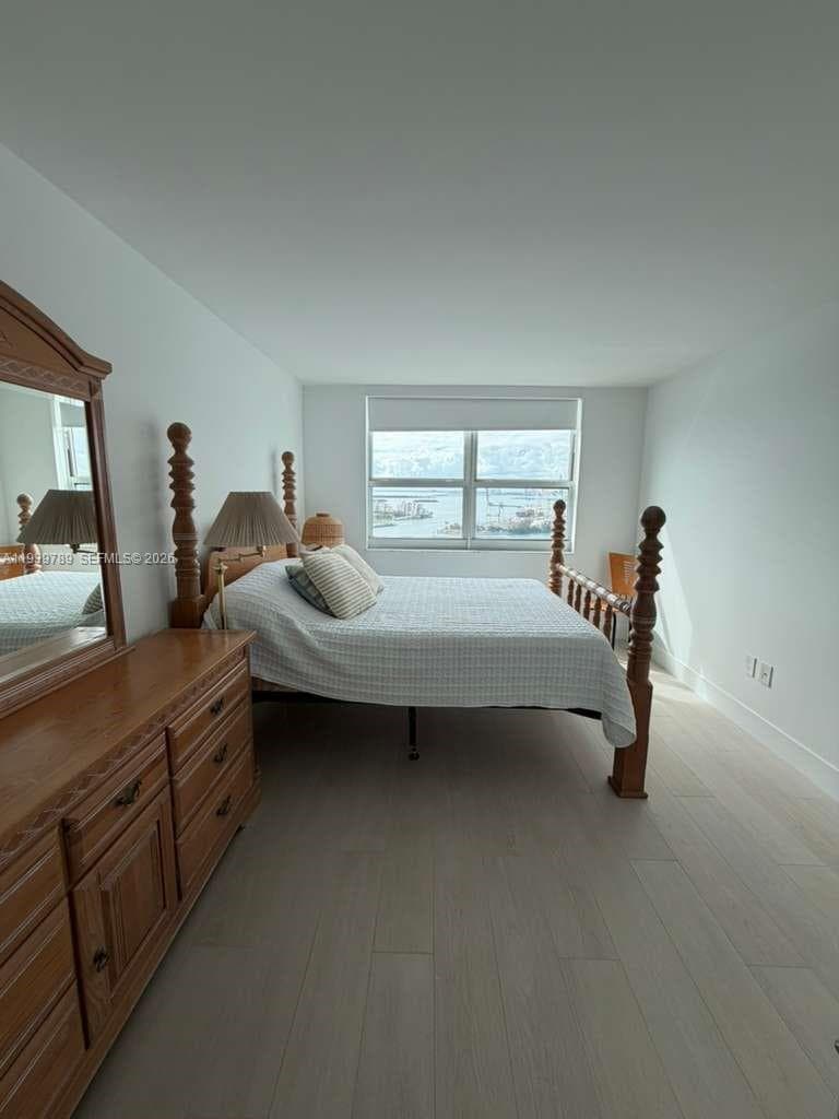 90 Alton Rd 2912 photo 5