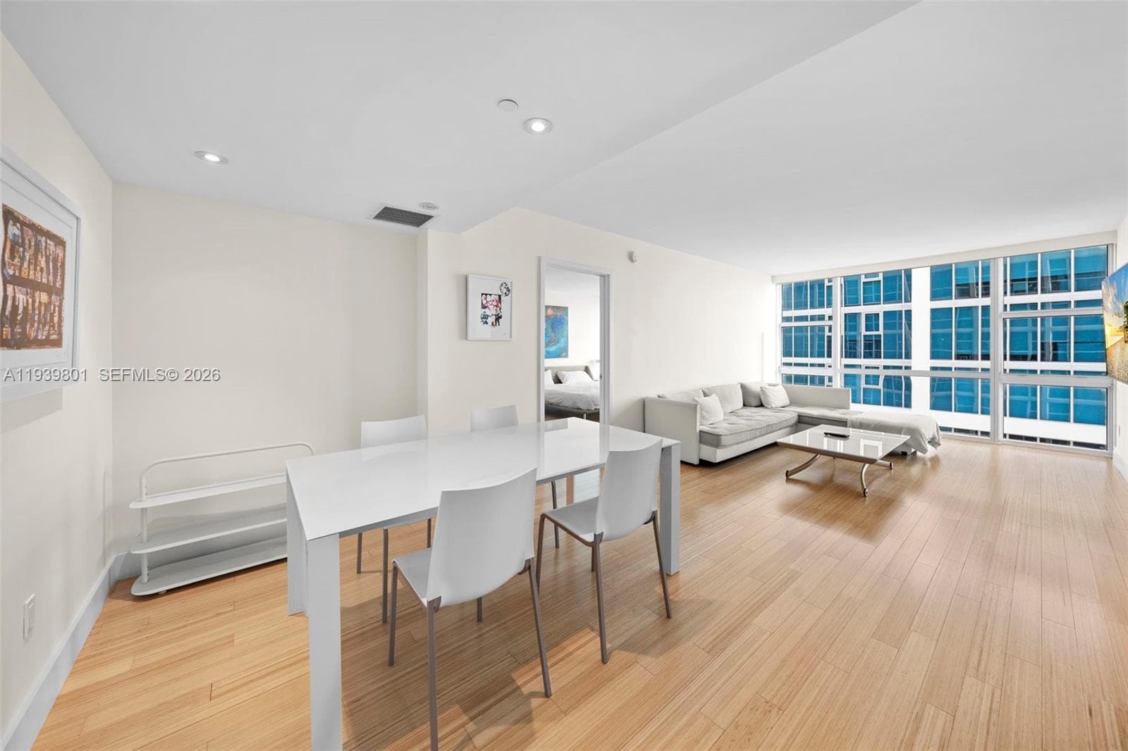 6801 Collins Ave Door 1409(1401) photo 6