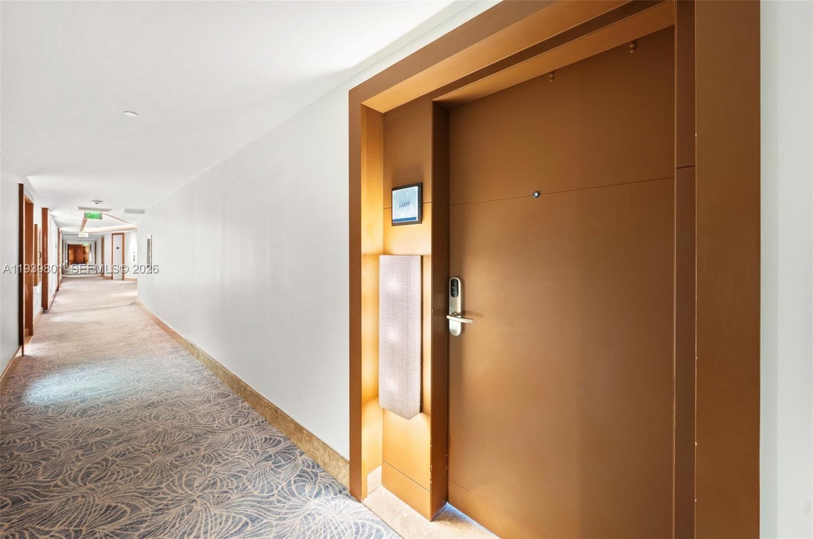 6801 Collins Ave Door 1409(1401) photo 21