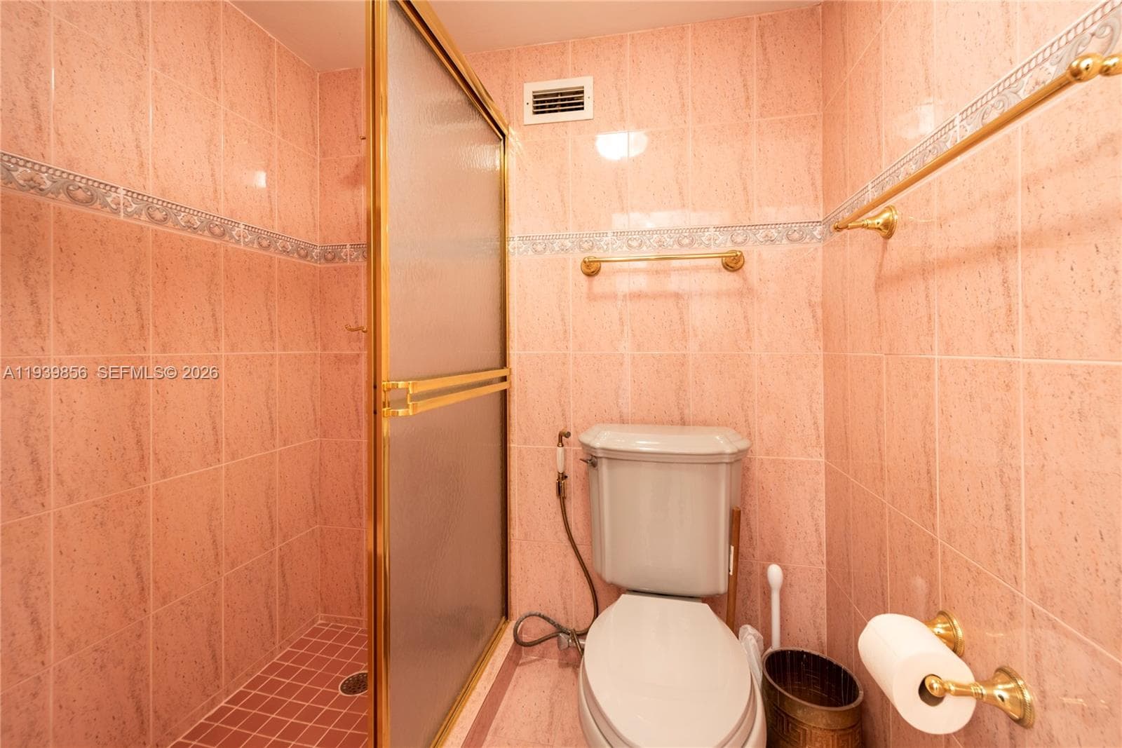 3725 Ocean Dr 1406 photo 21