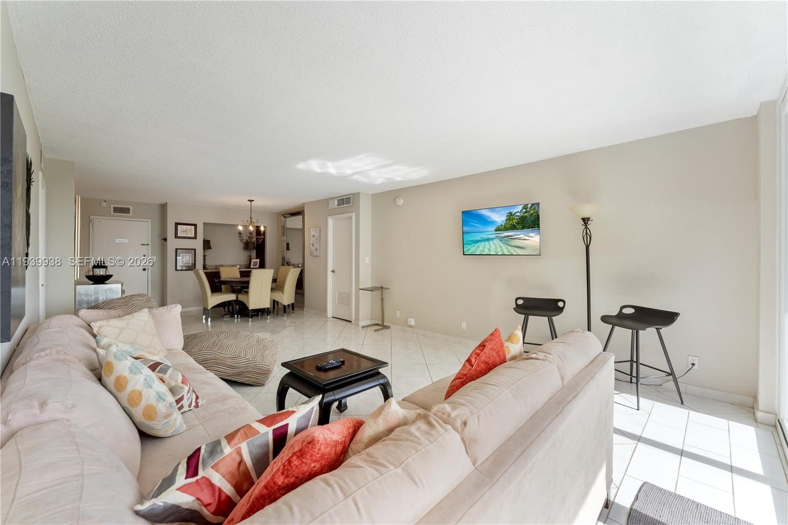 3140 S Ocean Dr 212 photo 6