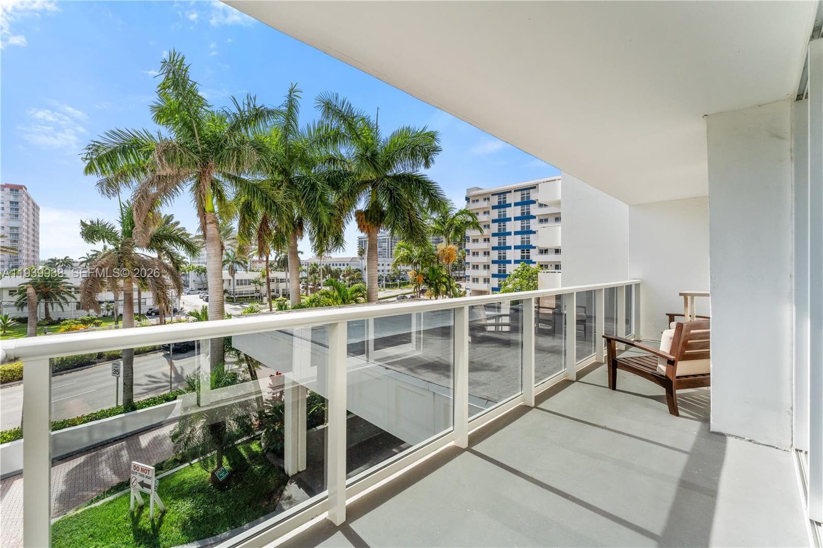 3140 S Ocean Dr 212 photo 17