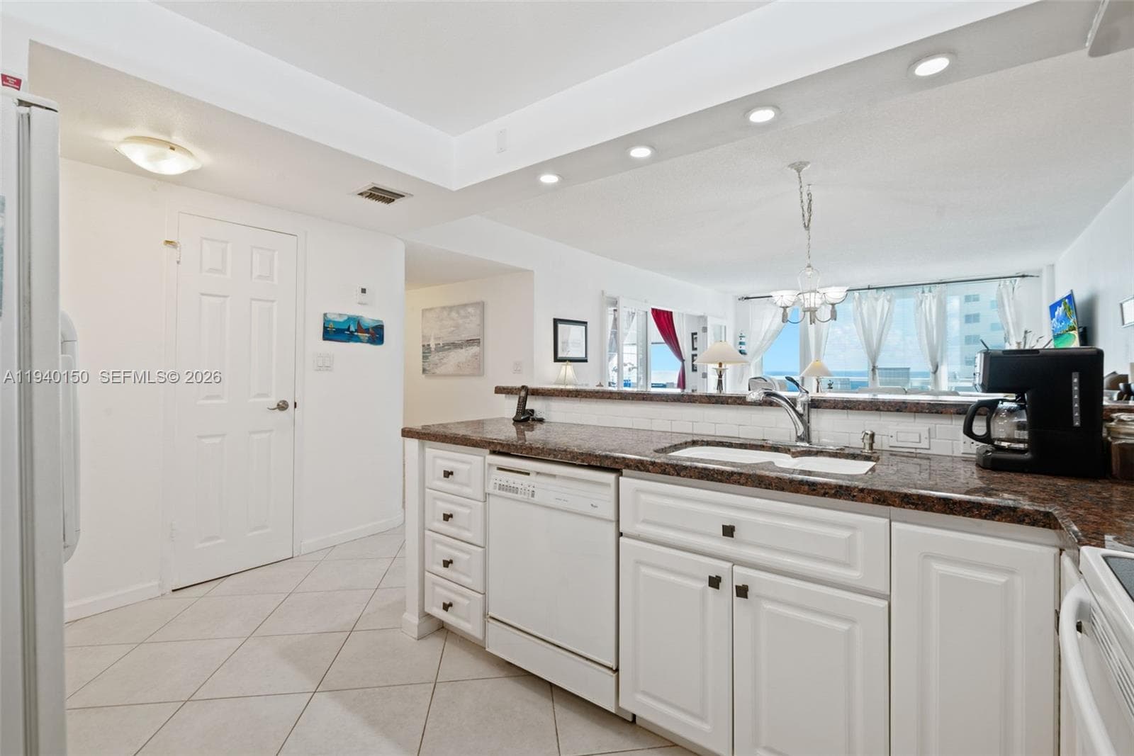 3725 Ocean Dr 1214 photo 11