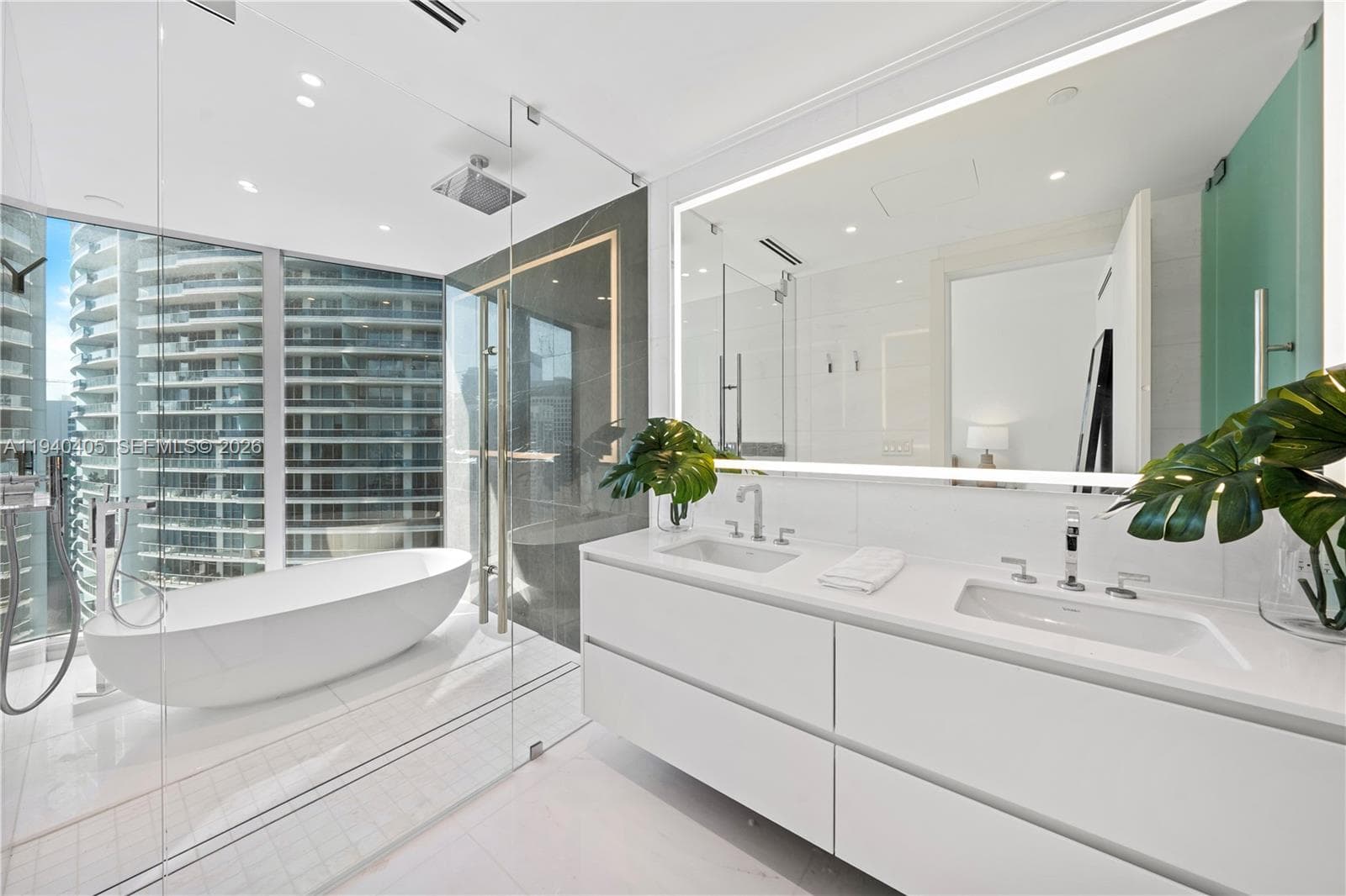 300 Biscayne Blvd Way 3407 photo 19