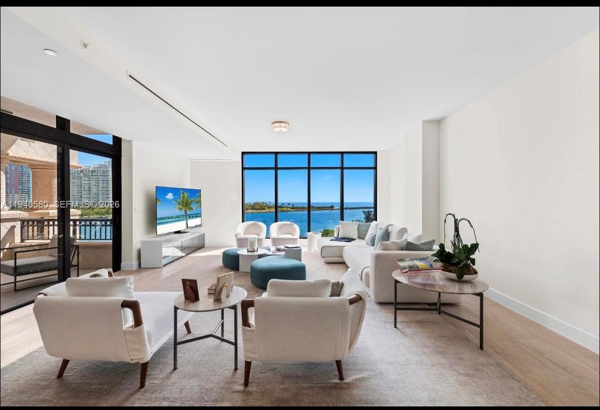 7055 Fisher Island Dr 5