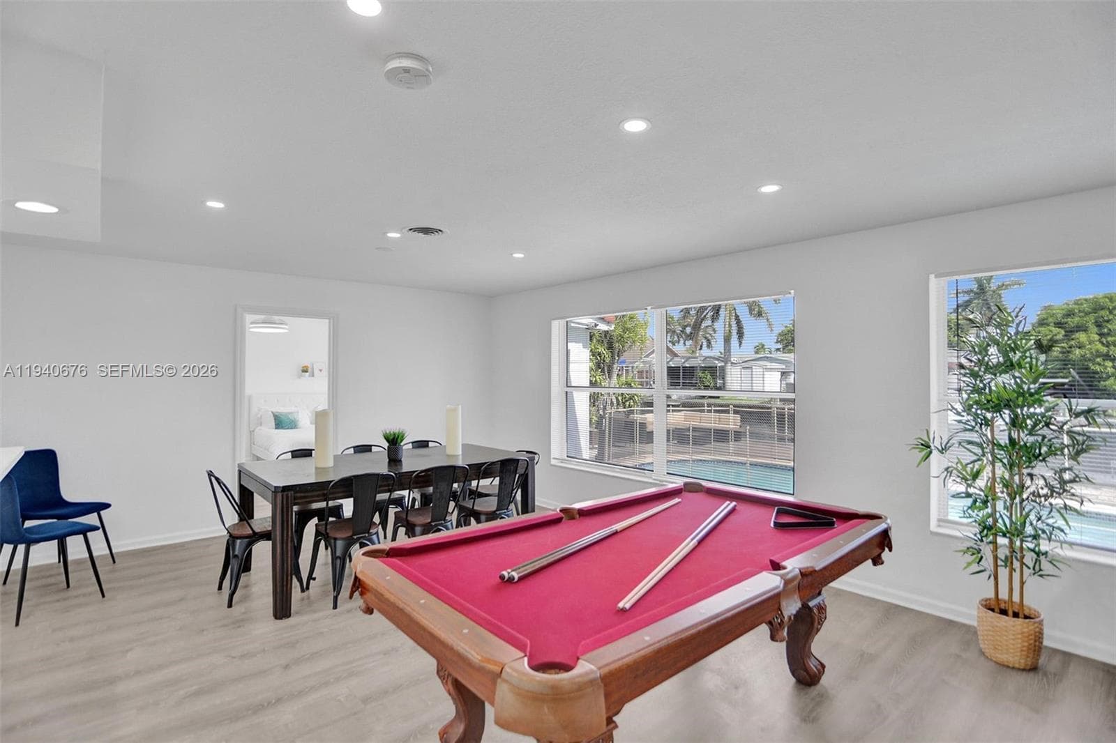 2827 Arthur St photo 17