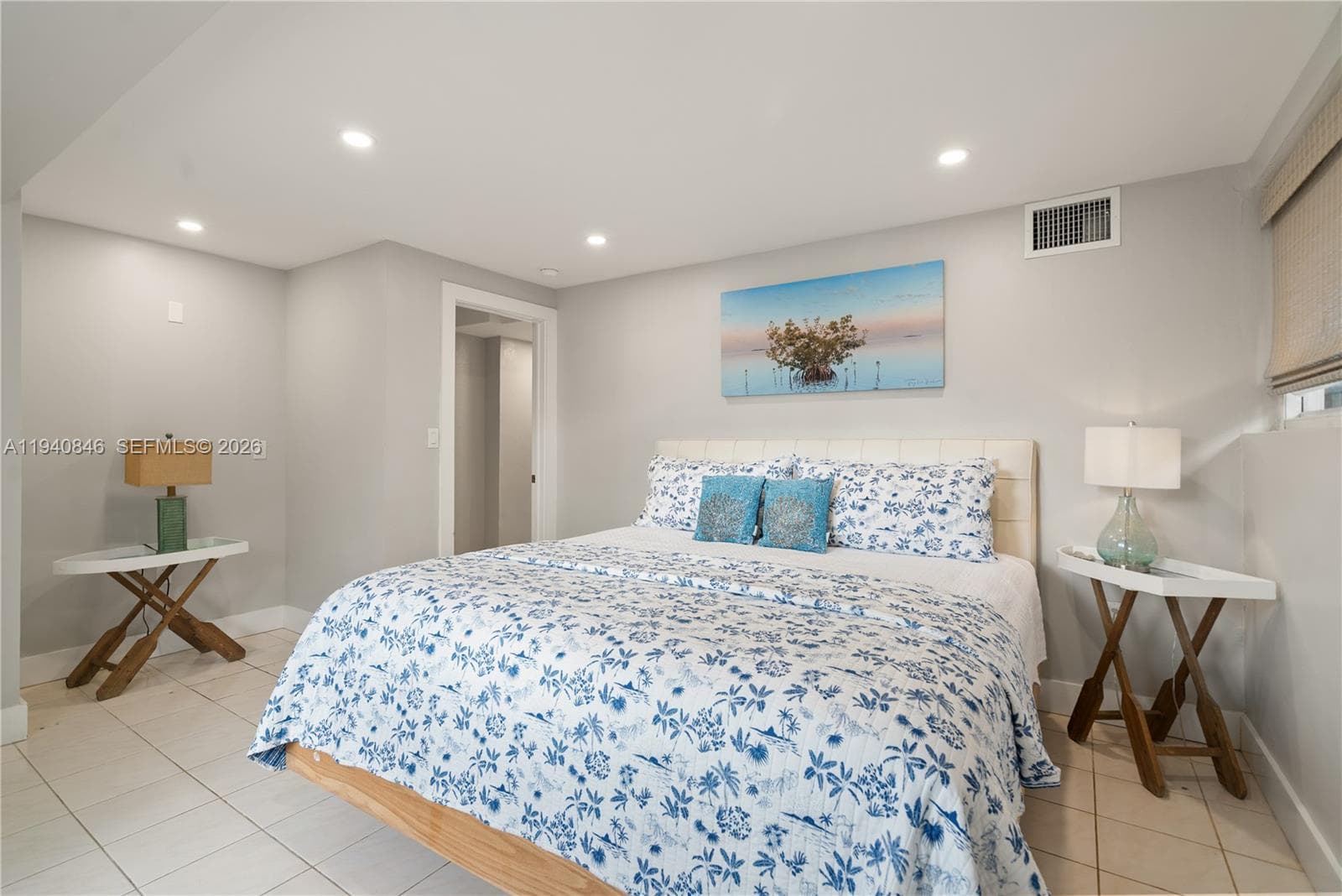 127 Seaside Ave photo 19