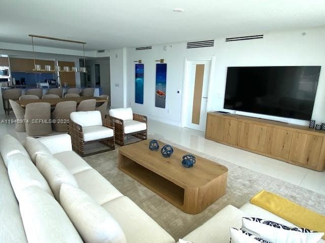 3951 Ocean Dr 5