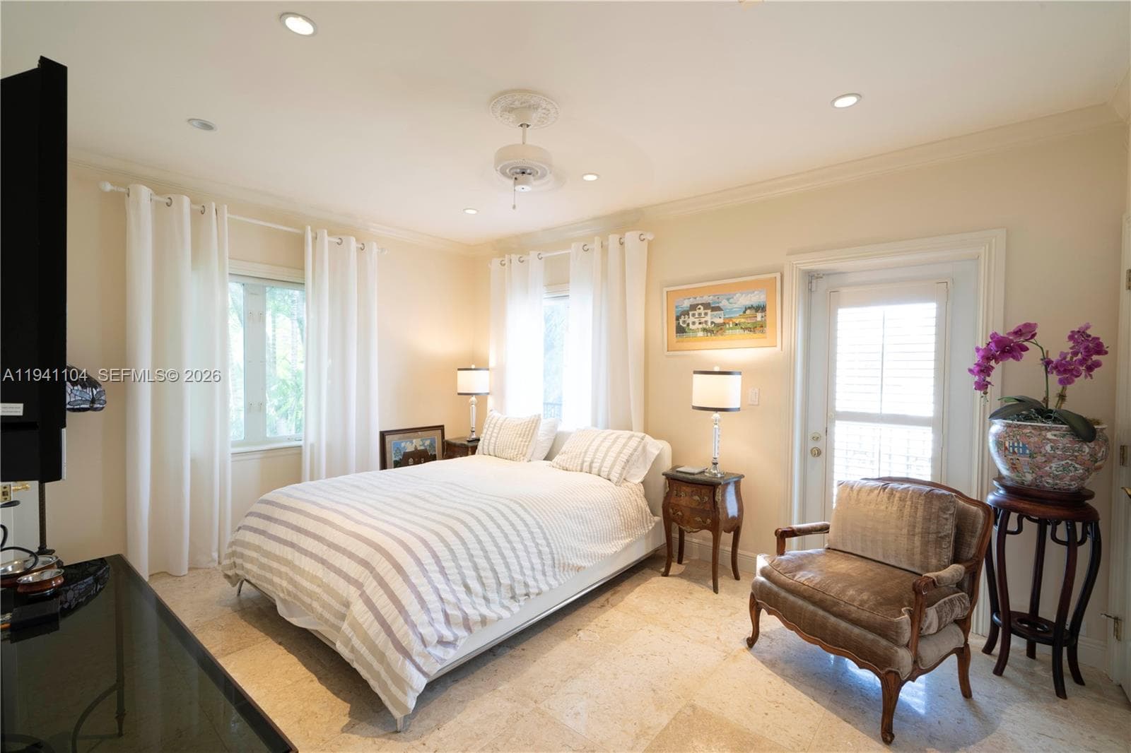 6465 Pine Tree Drive Cir photo 20