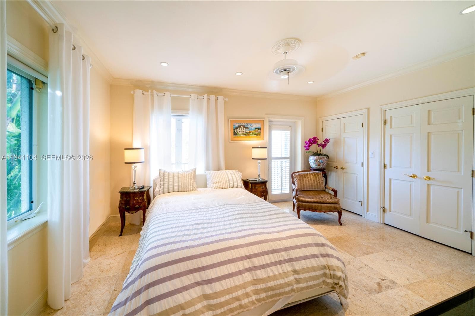 6465 Pine Tree Drive Cir photo 14