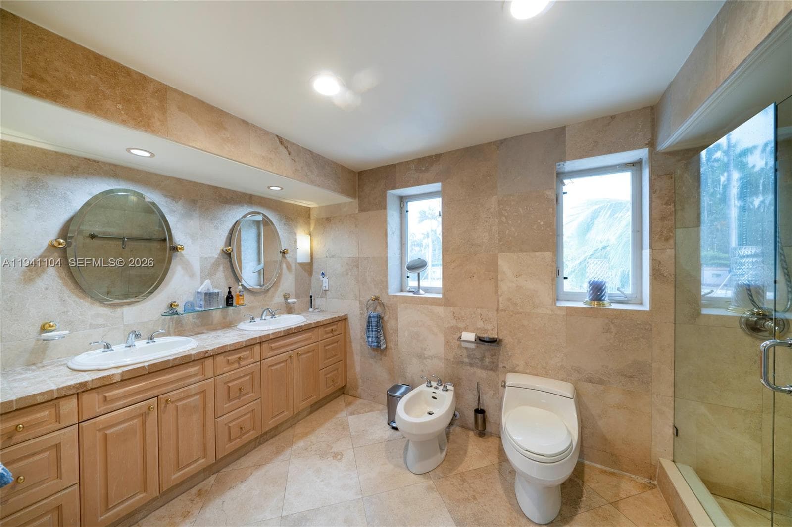 6465 Pine Tree Drive Cir photo 19