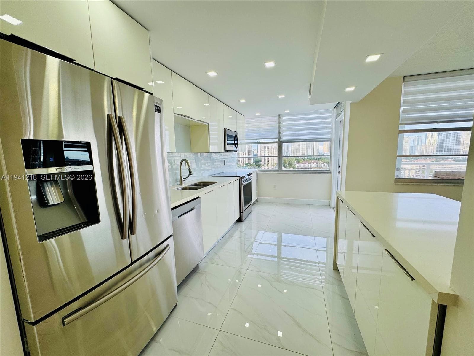 18041 Biscayne Blvd *BOAT SLIP & UNIT* #1605 3
