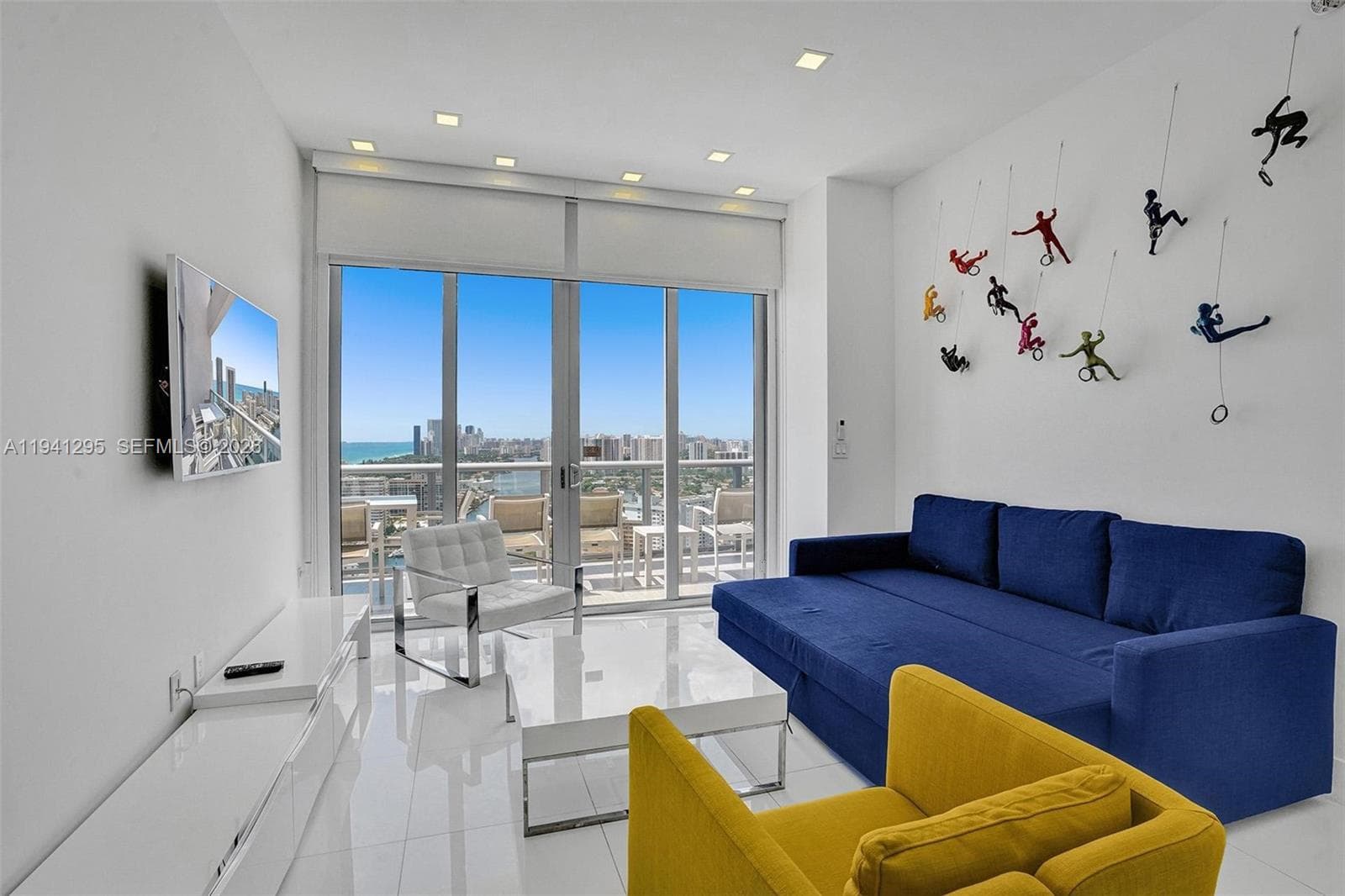 2600 Hallandale Beach Blvd T3303 photo 6
