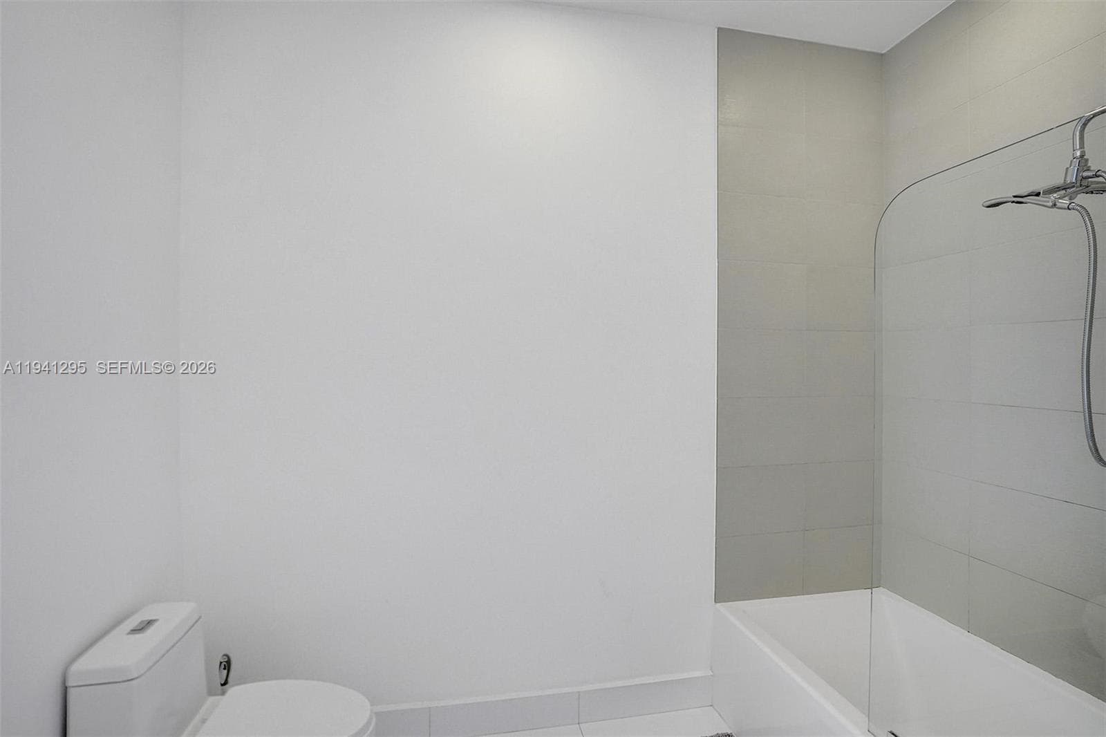 2600 Hallandale Beach Blvd T3303 photo 18