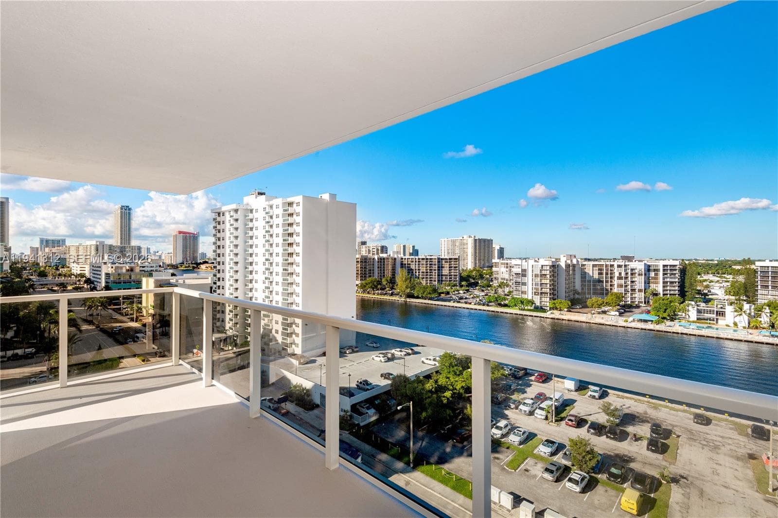 2751 Ocean Dr 1108N photo 25