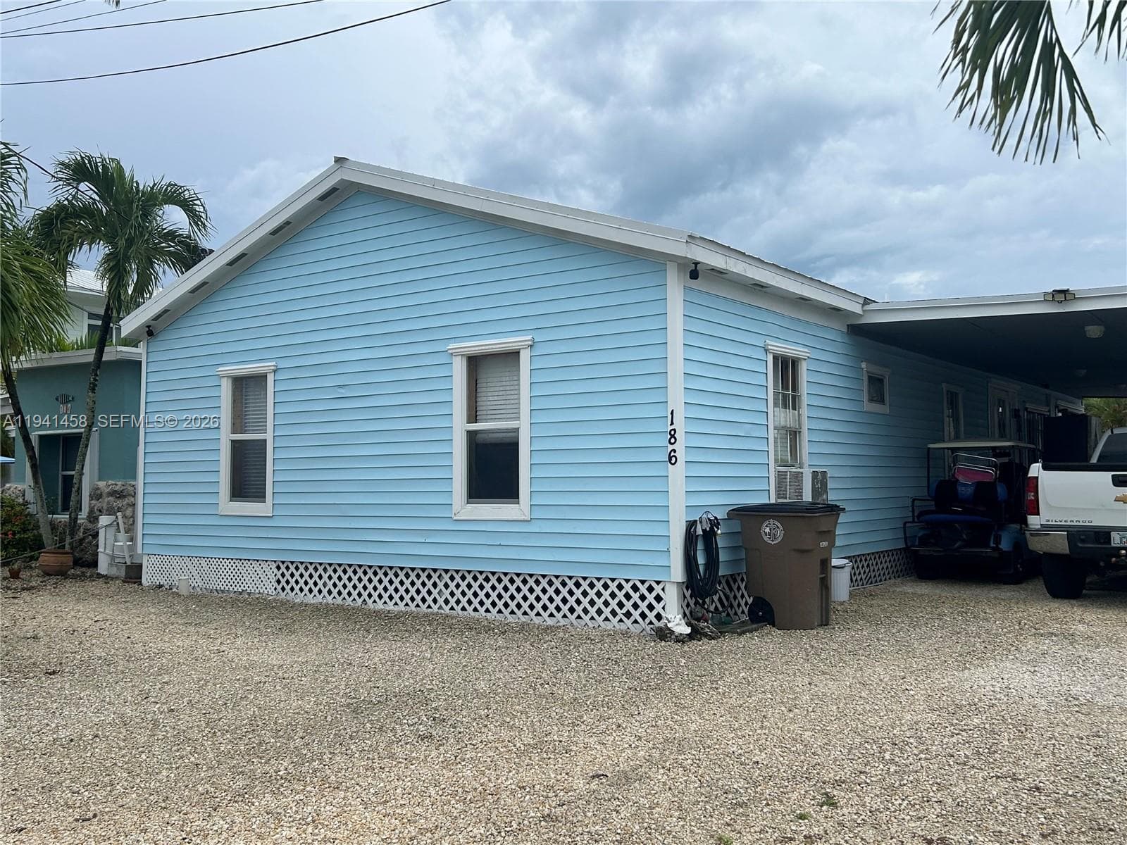 186 Avenue A photo 7