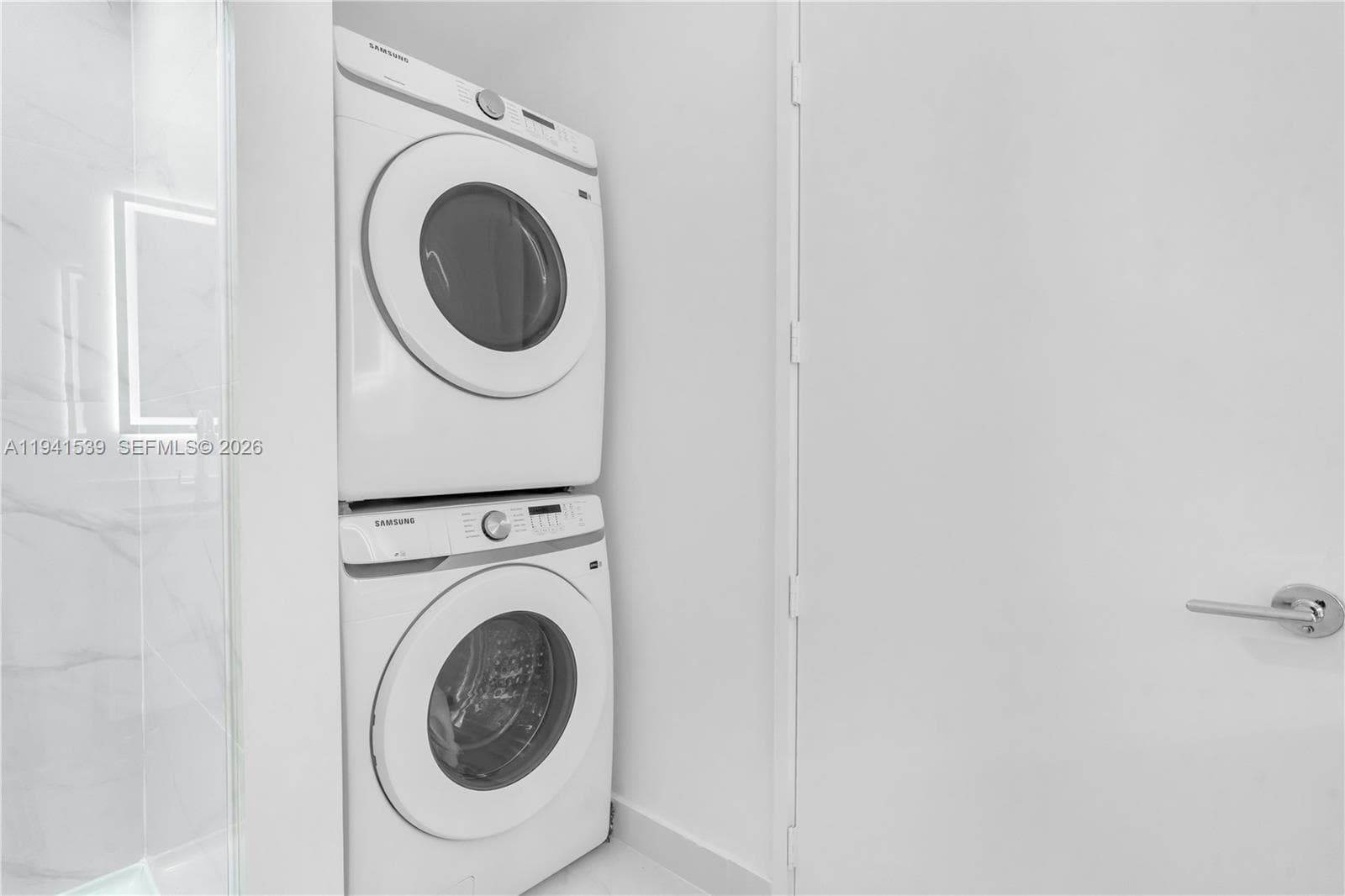 700 24TH ST 4501 photo 20