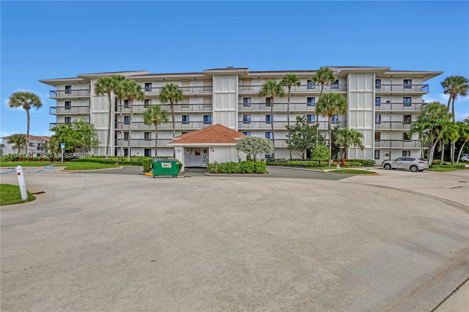 701 Seas Dr 2