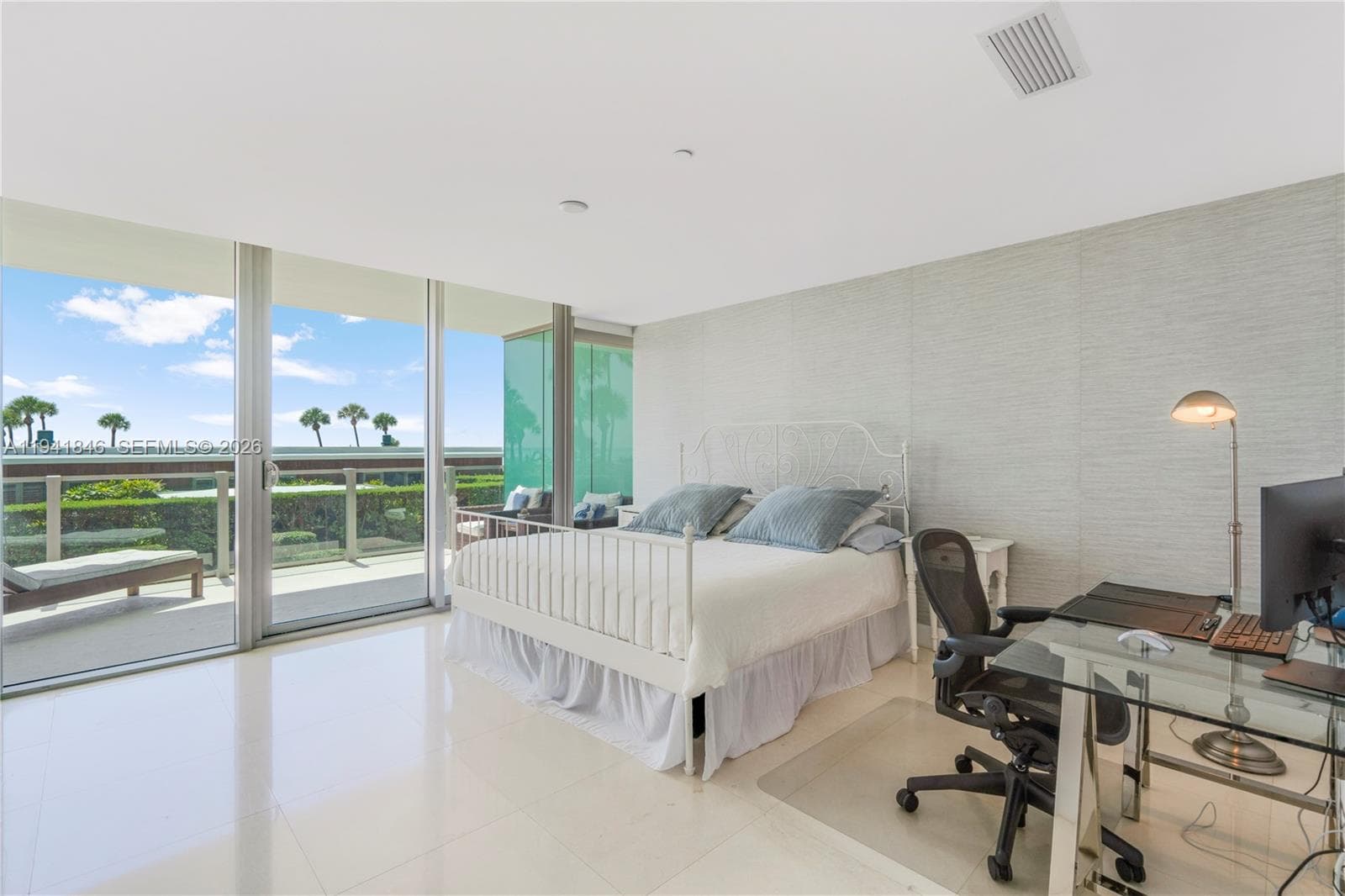 350 Ocean Dr 201N photo 23