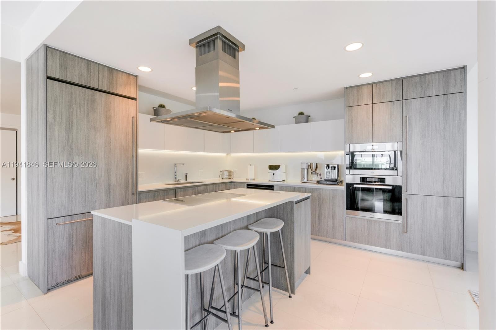 350 Ocean Dr 201N photo 12