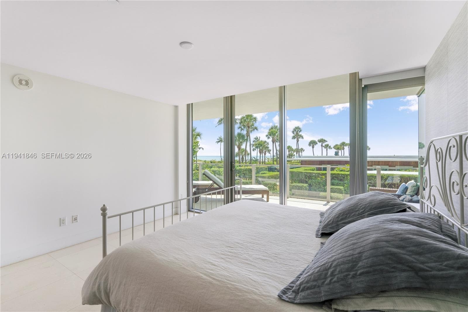 350 Ocean Dr 201N photo 24